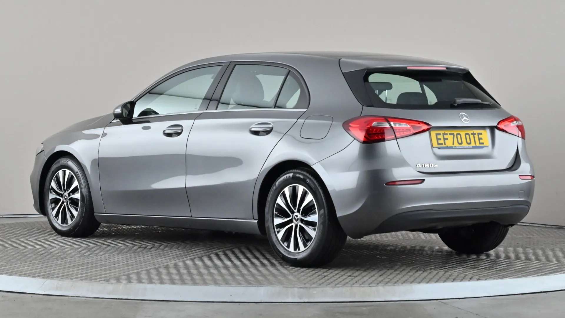 A 2021 MERCEDES-BENZ A CLASS A180d SE Auto A 2021 MERCEDES-BENZ A CLASS A180d SE Auto