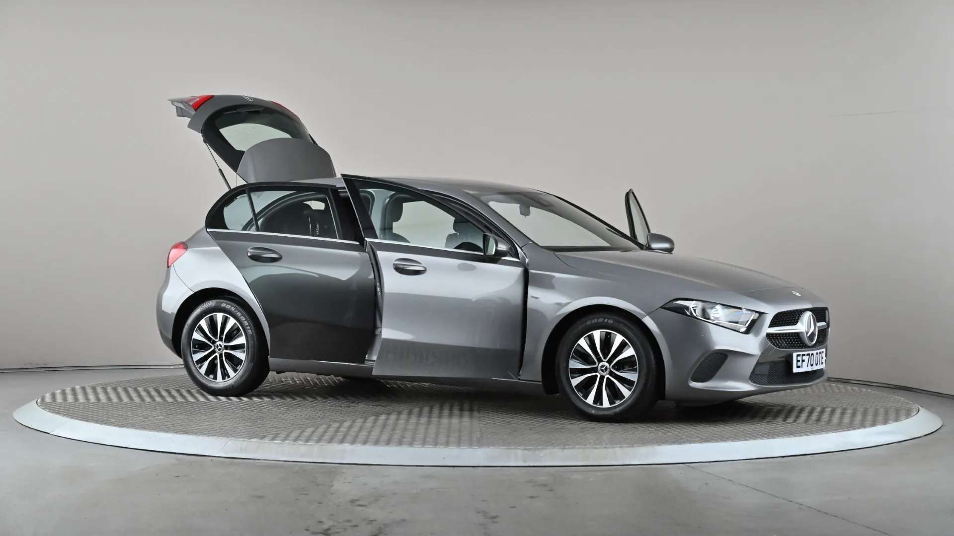 2021 MERCEDES-BENZ A CLASS 2021 MERCEDES-BENZ A CLASS