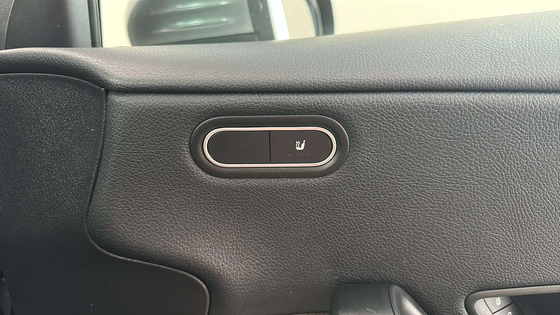 2021 MERCEDES-BENZ A CLASS 2021 MERCEDES-BENZ A CLASS