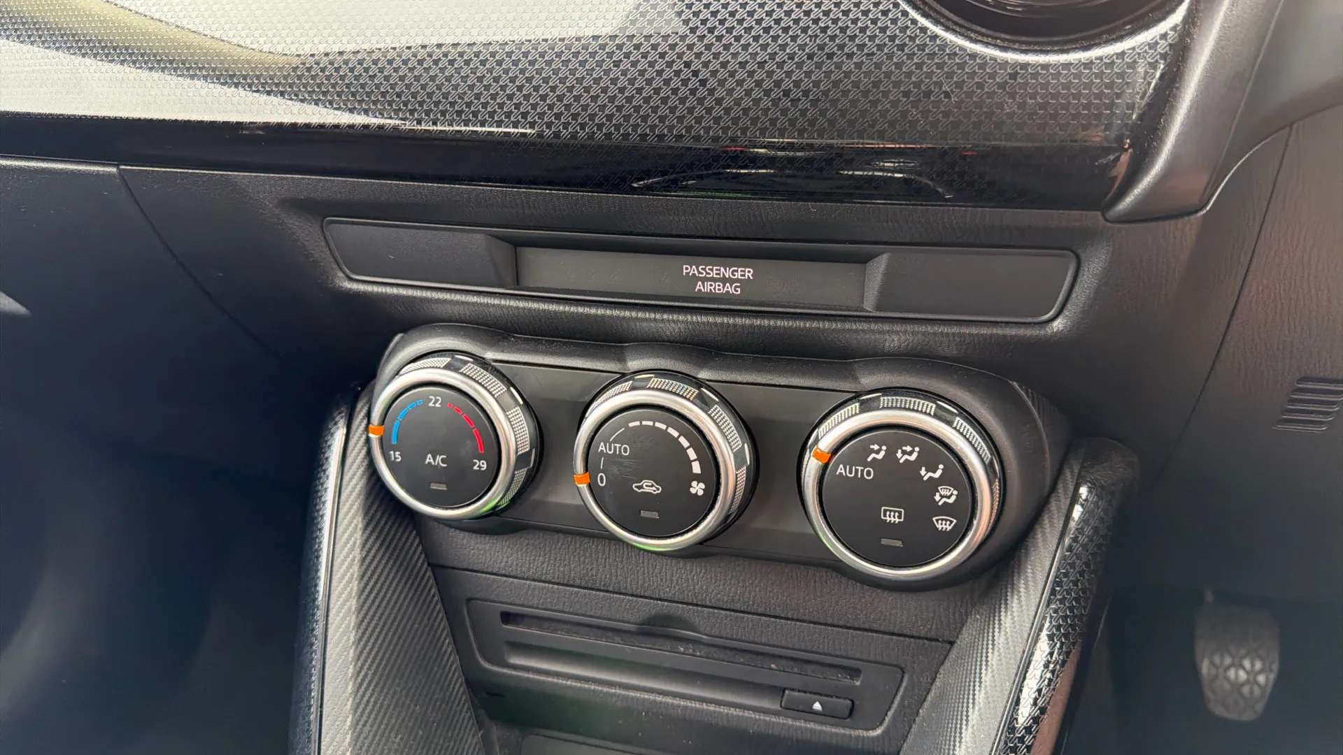0 MAZDA MAZDA2 0 MAZDA MAZDA2