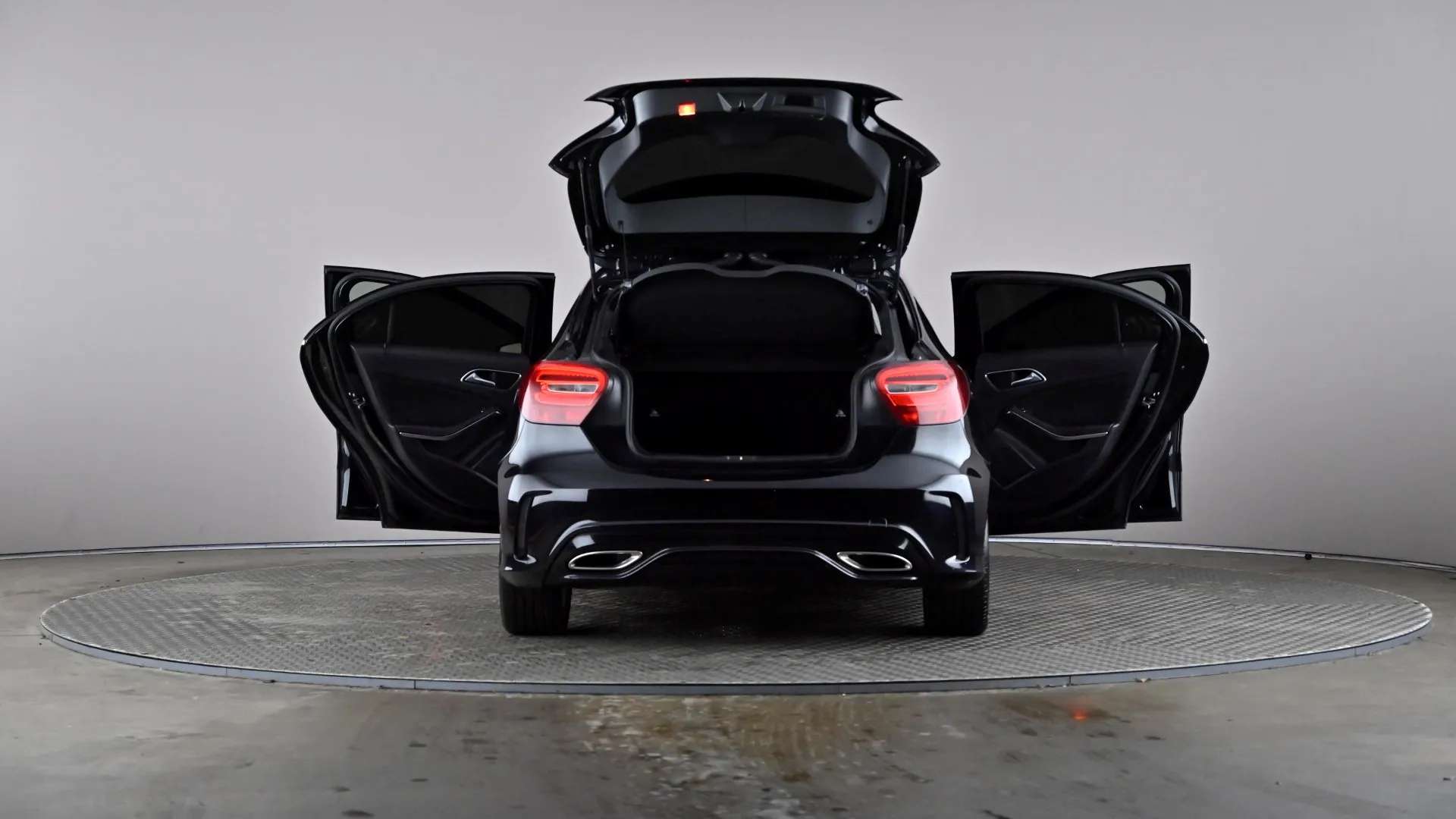 2017 MERCEDES-BENZ A CLASS 2017 MERCEDES-BENZ A CLASS