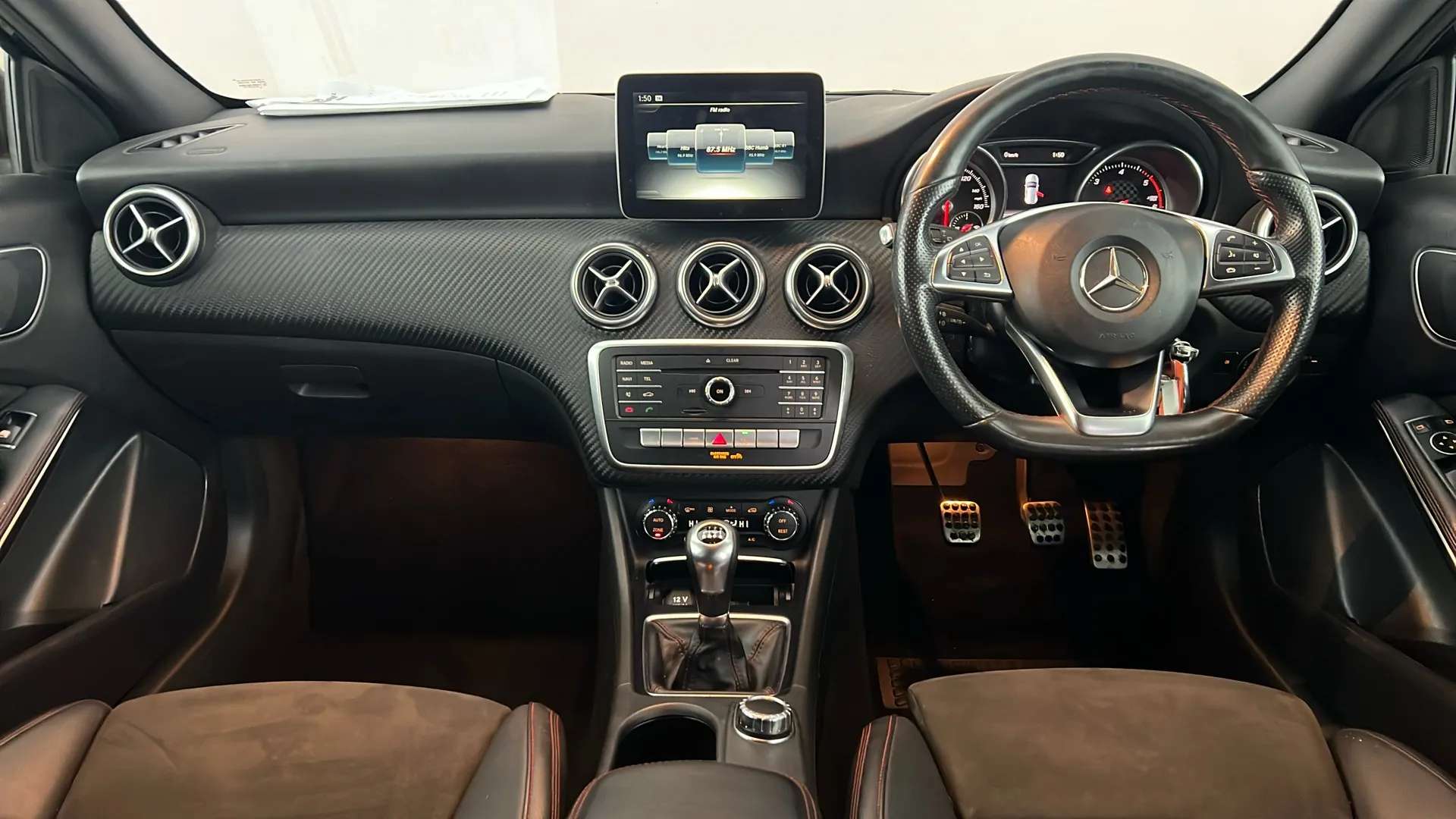 2017 MERCEDES-BENZ A CLASS 2017 MERCEDES-BENZ A CLASS