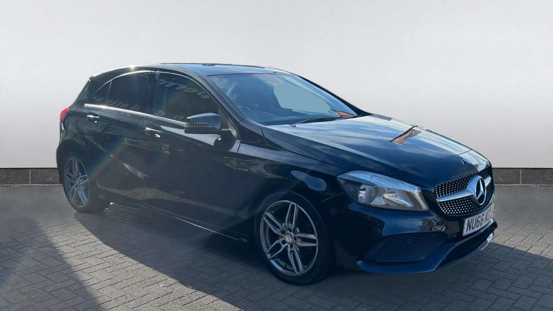 A 2016 MERCEDES-BENZ A CLASS A200d AMG Line A 2016 MERCEDES-BENZ A CLASS A200d AMG Line