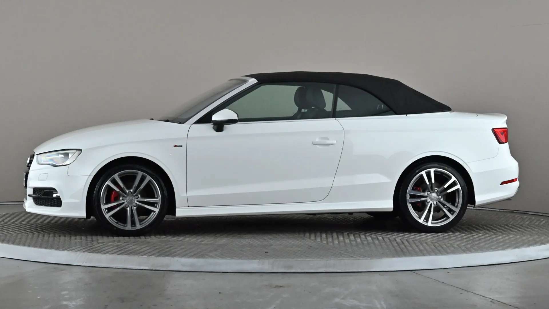 2016 AUDI A3 2016 AUDI A3