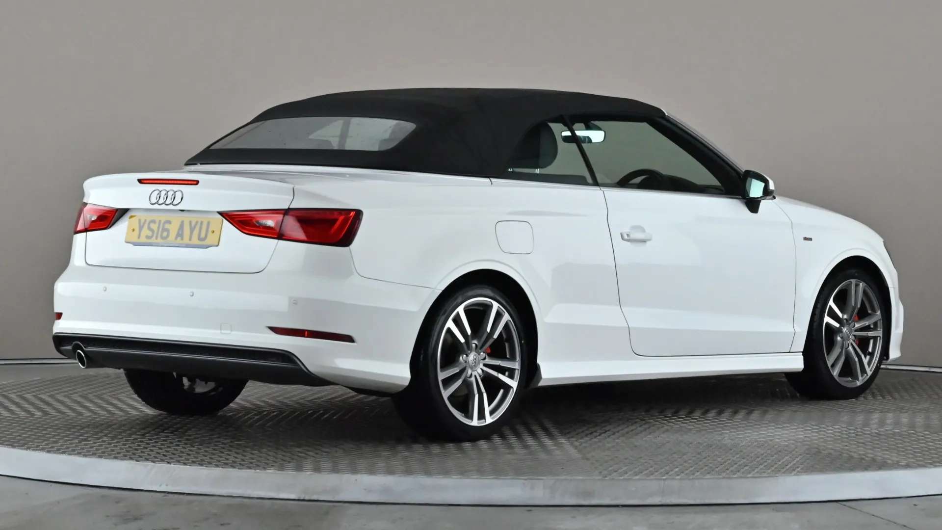 2016 AUDI A3 2016 AUDI A3
