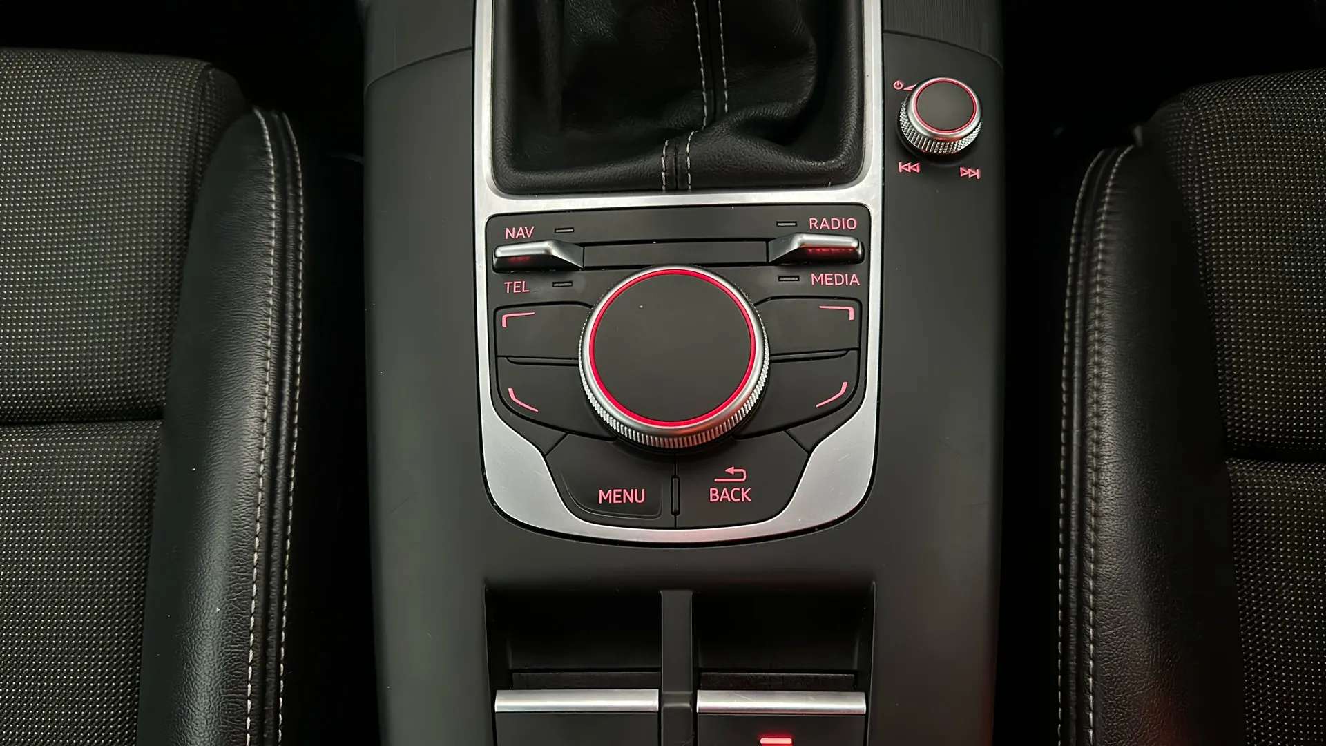 2016 AUDI A3 2016 AUDI A3