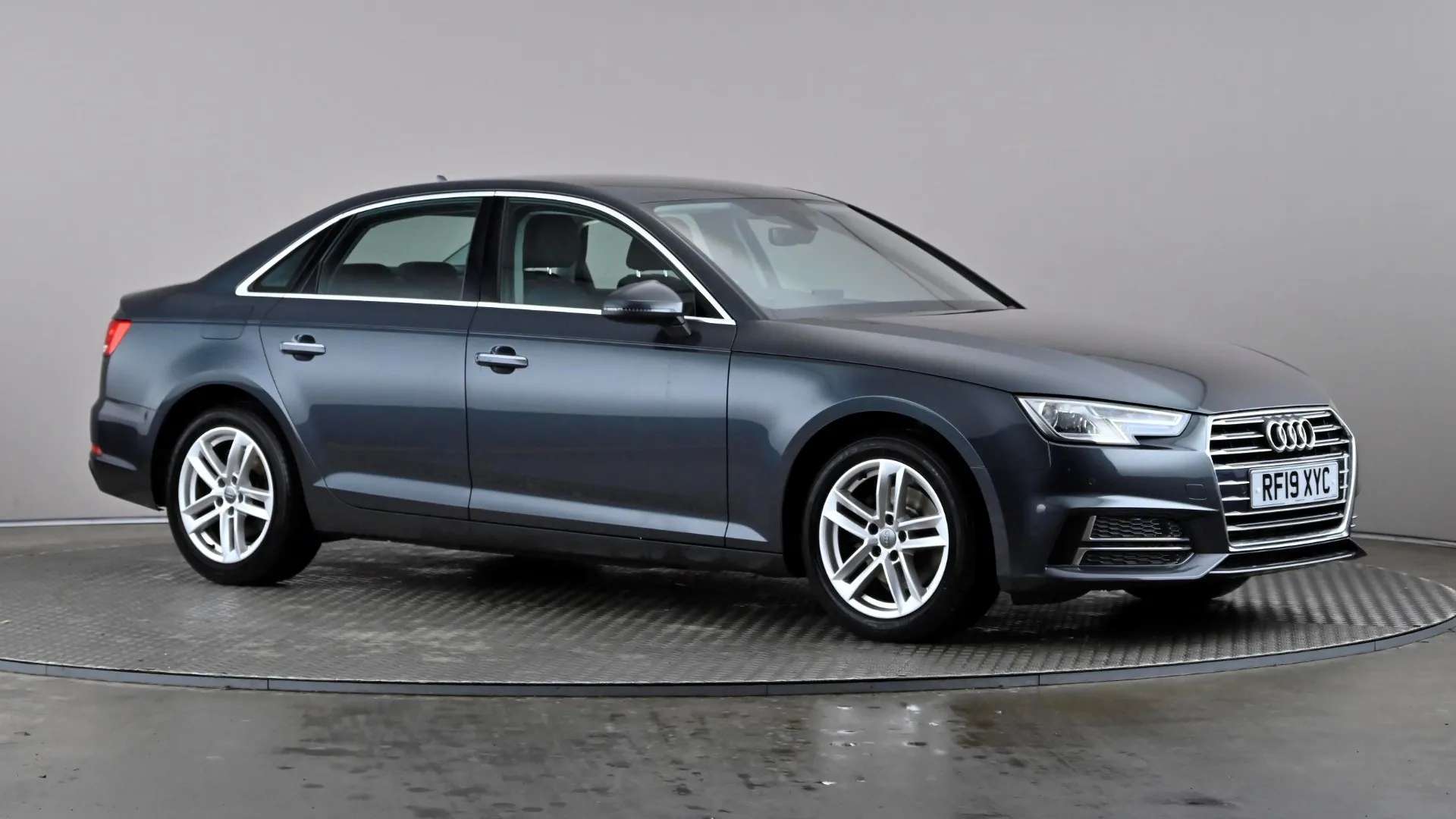 A 2019 AUDI A4 35 TFSI SE A 2019 AUDI A4 35 TFSI SE
