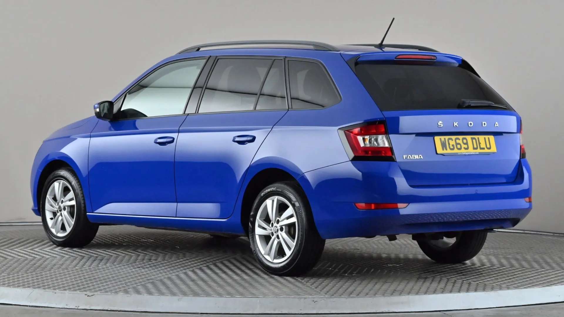 A 2020 SKODA FABIA 1.0 TSI SE A 2020 SKODA FABIA 1.0 TSI SE