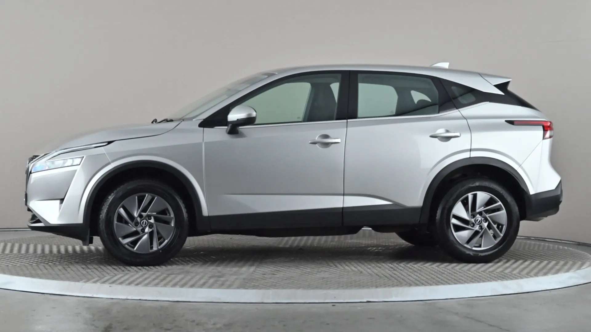 A 2023 NISSAN QASHQAI 1.3 DiG-T MH Acenta Premium A 2023 NISSAN QASHQAI 1.3 DiG-T MH Acenta Premium
