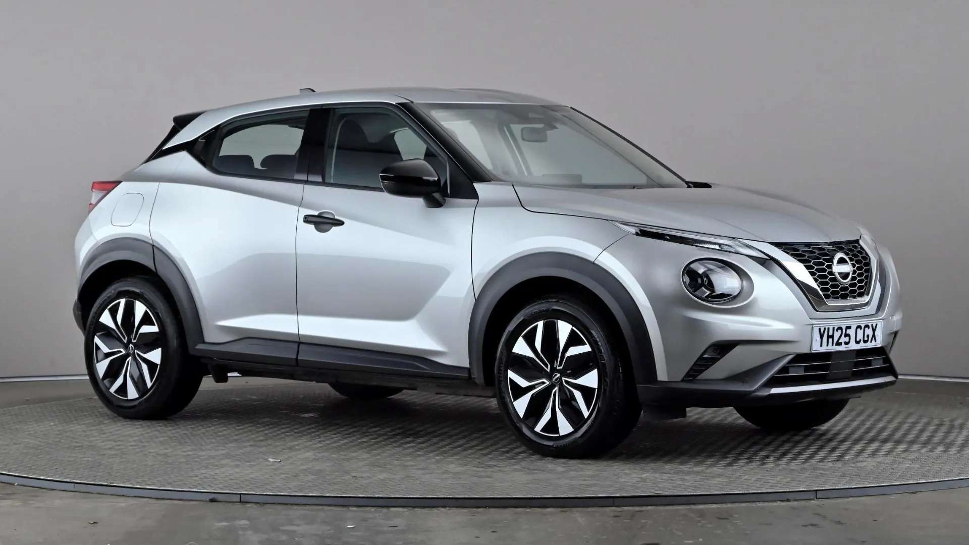 A 2025 NISSAN JUKE 1.0 DiG-T Acenta Premium A 2025 NISSAN JUKE 1.0 DiG-T Acenta Premium