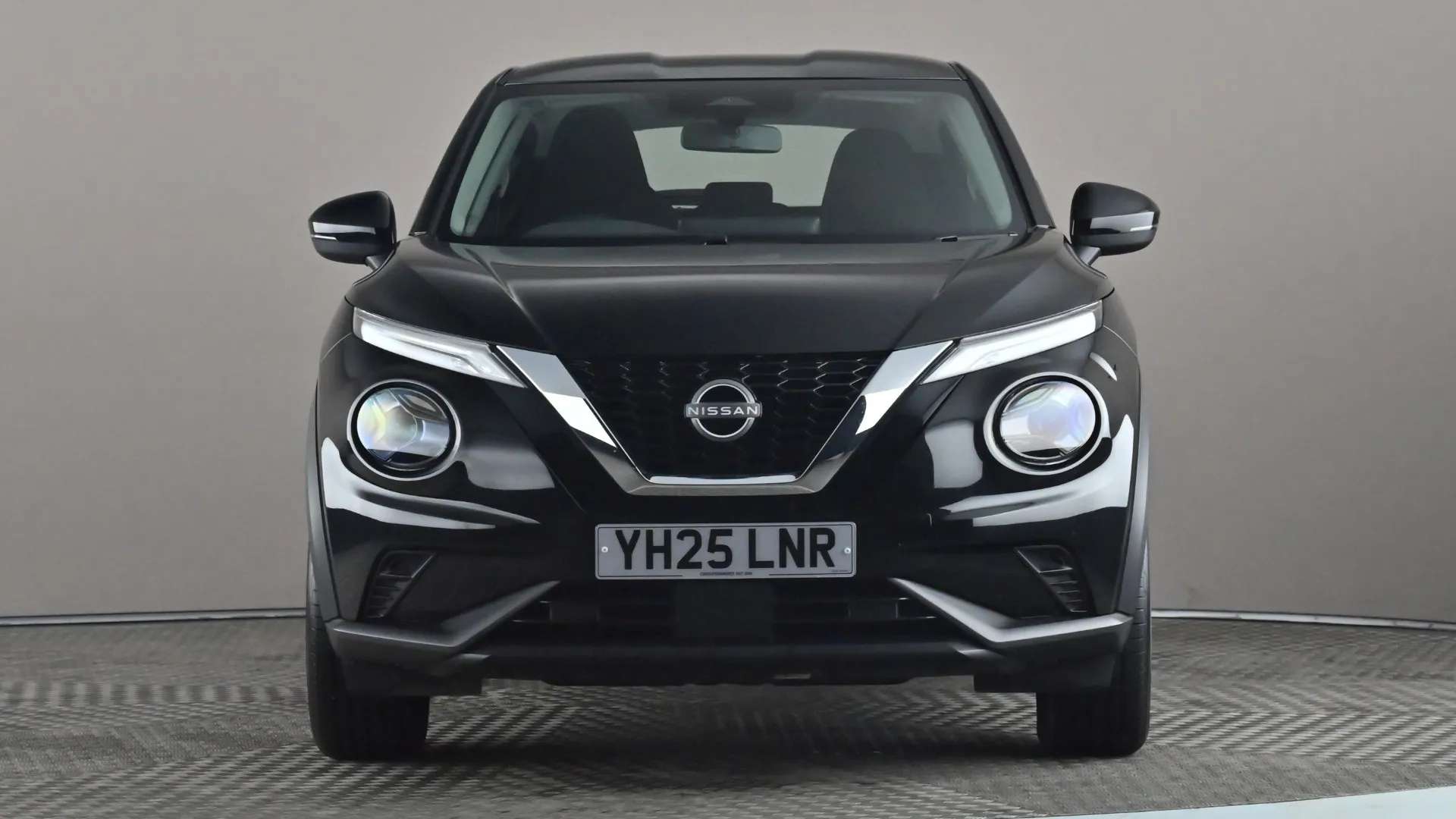 A 2025 NISSAN JUKE 1.0 DiG-T Acenta Premium A 2025 NISSAN JUKE 1.0 DiG-T Acenta Premium