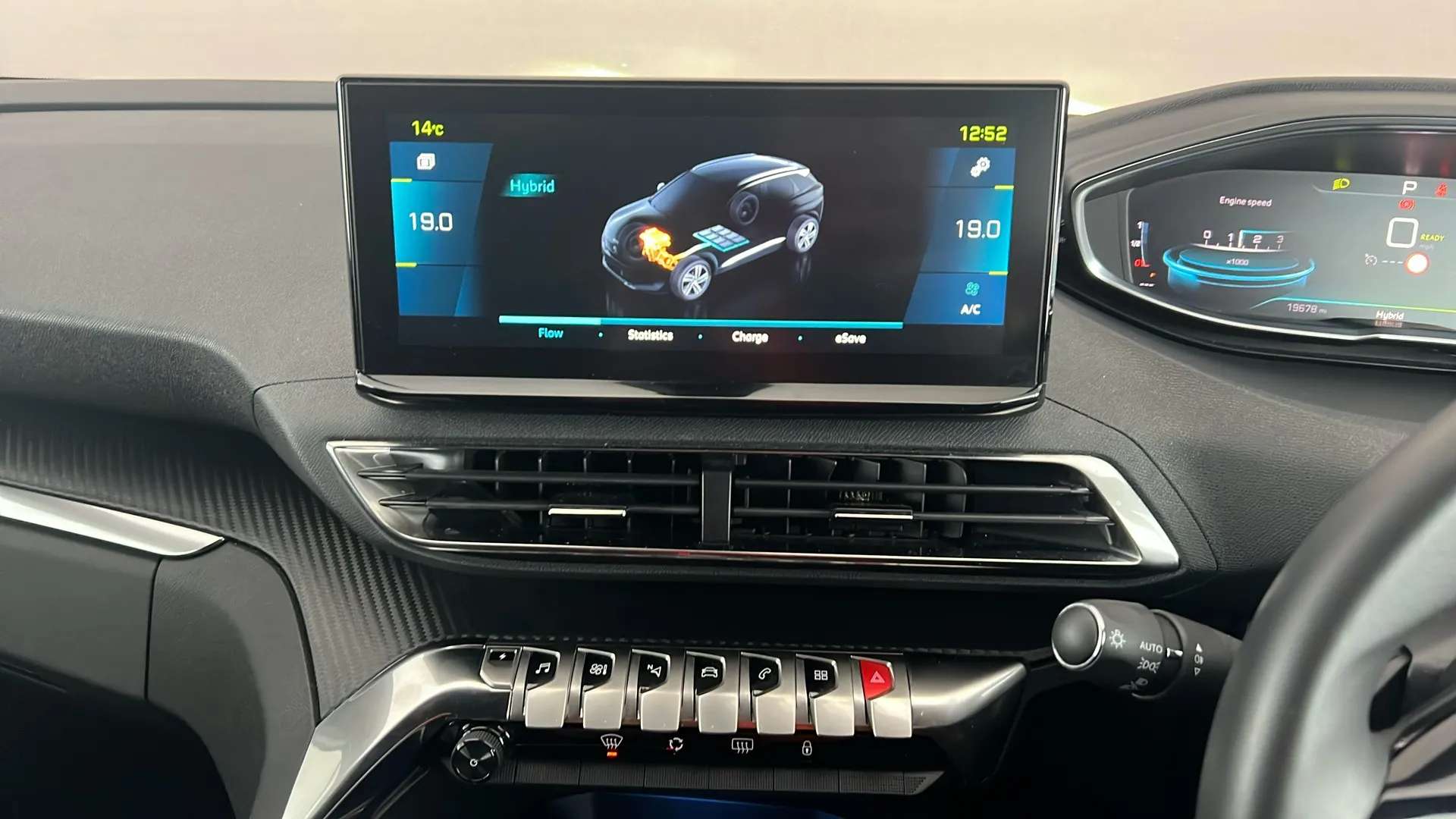 2024 PEUGEOT 3008 2024 PEUGEOT 3008