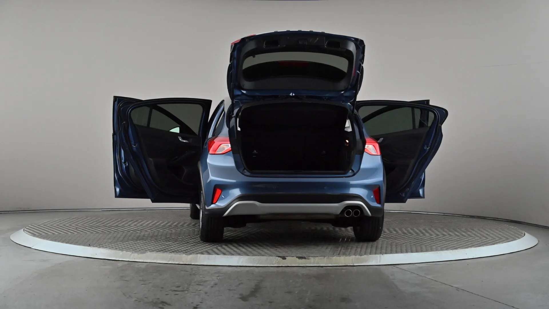 2022 FORD FOCUS 2022 FORD FOCUS