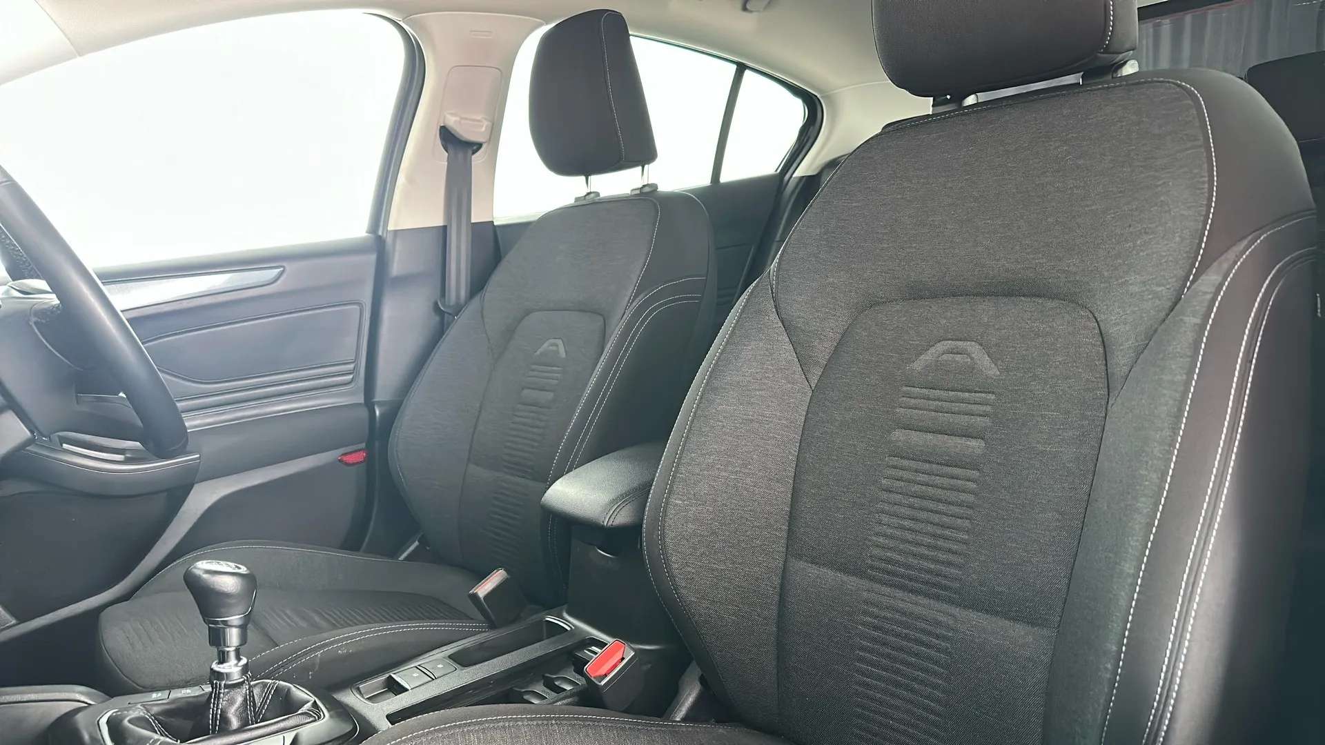 2022 FORD FOCUS 2022 FORD FOCUS