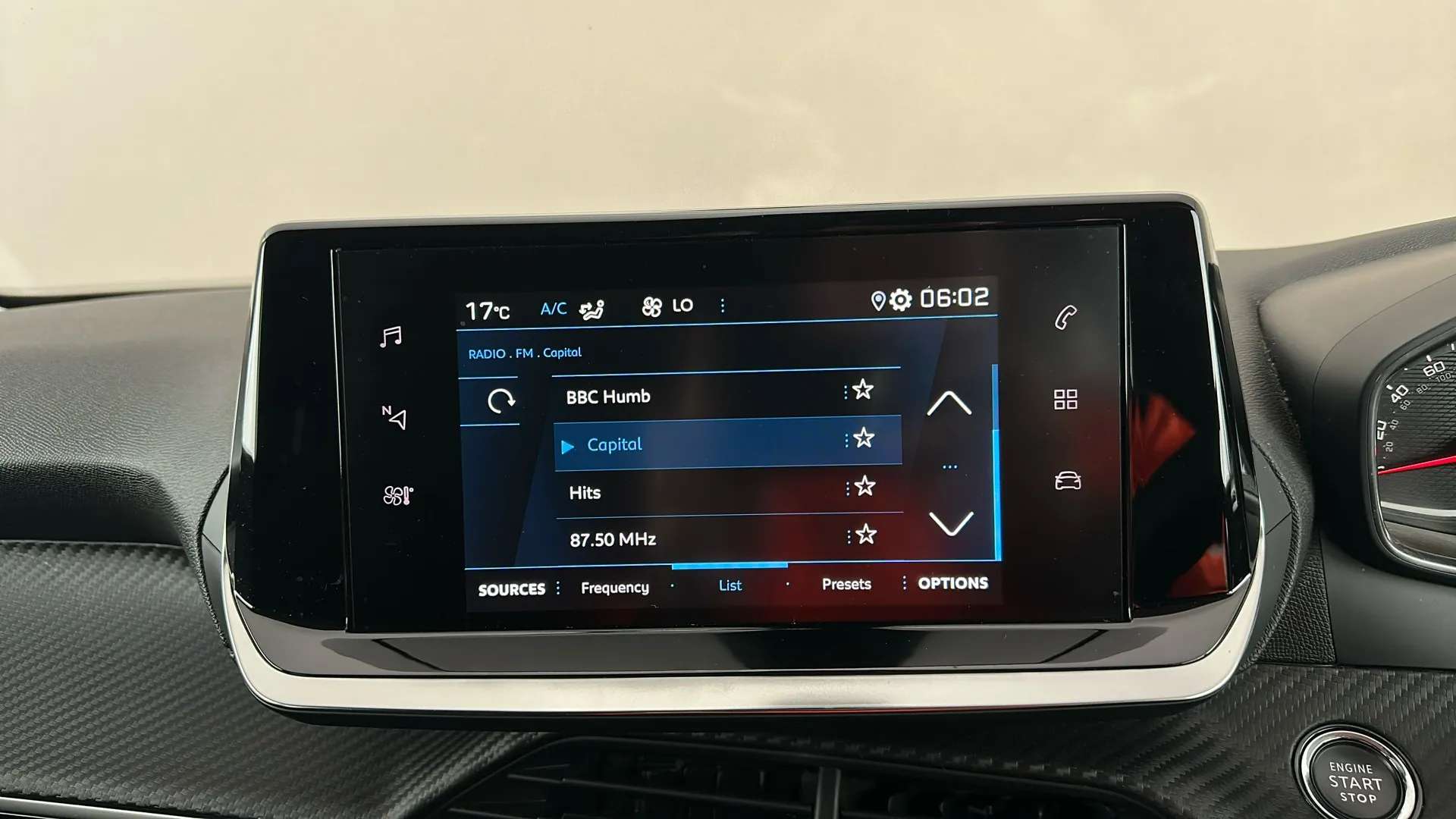 2023 PEUGEOT 2008 2023 PEUGEOT 2008