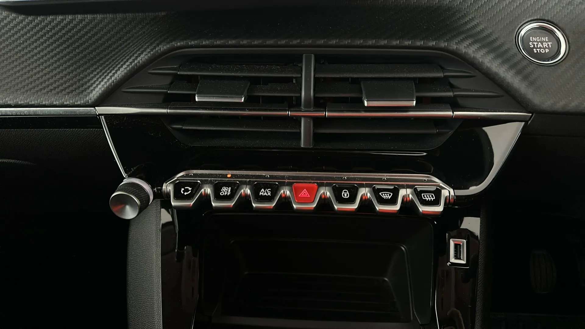 2023 PEUGEOT 208 2023 PEUGEOT 208