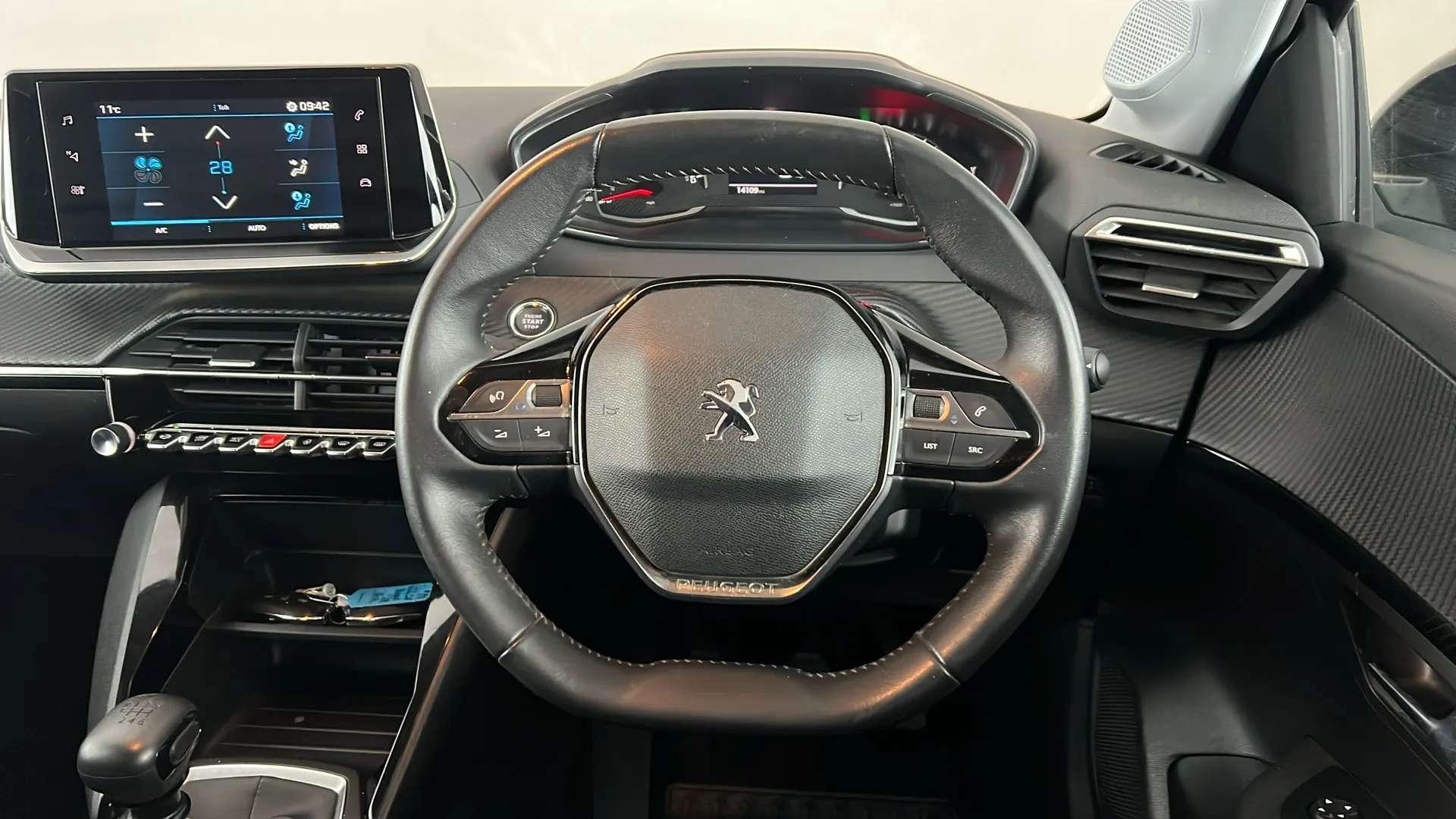 2022 PEUGEOT 208 2022 PEUGEOT 208