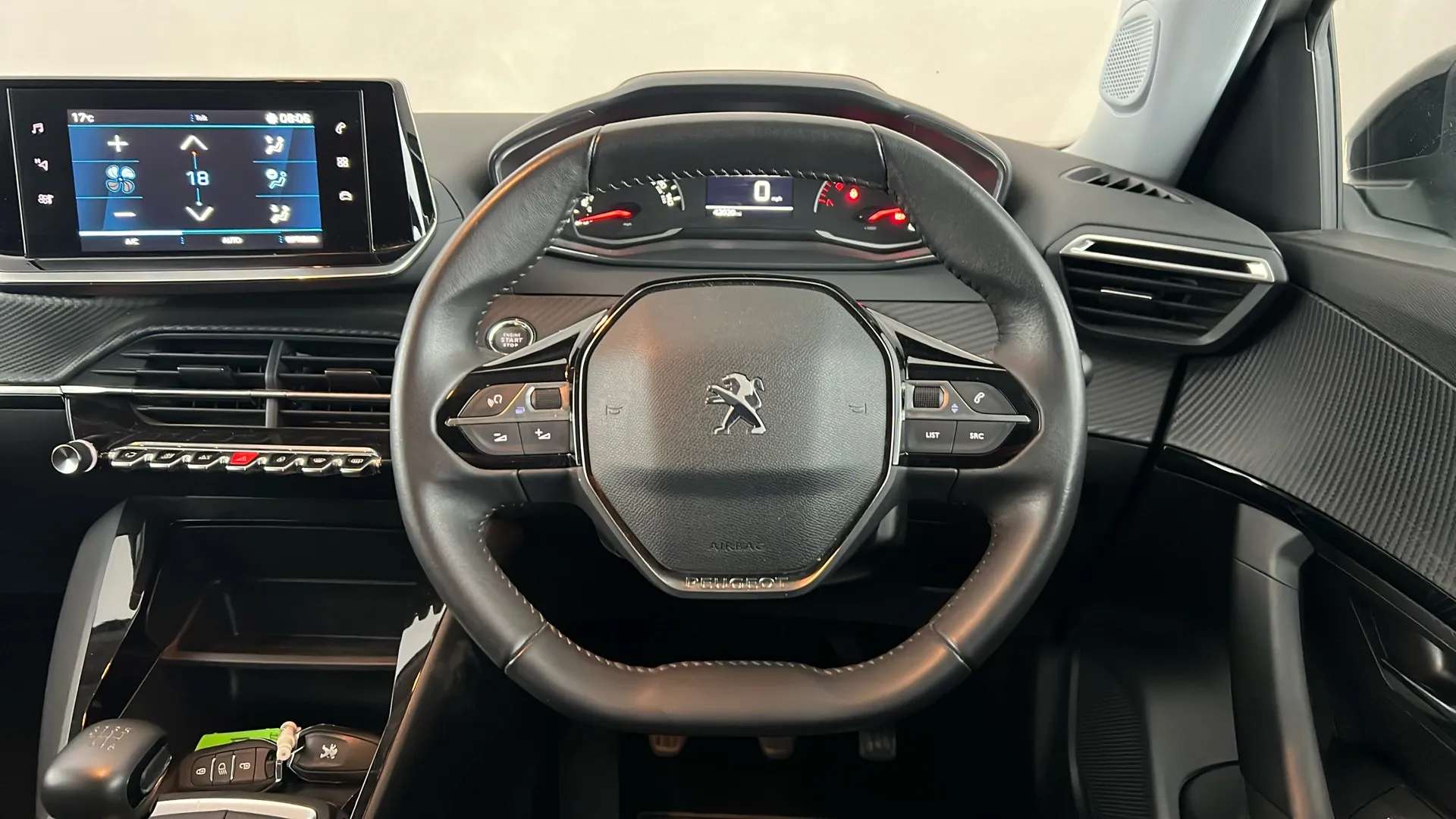 2022 PEUGEOT 2008 2022 PEUGEOT 2008