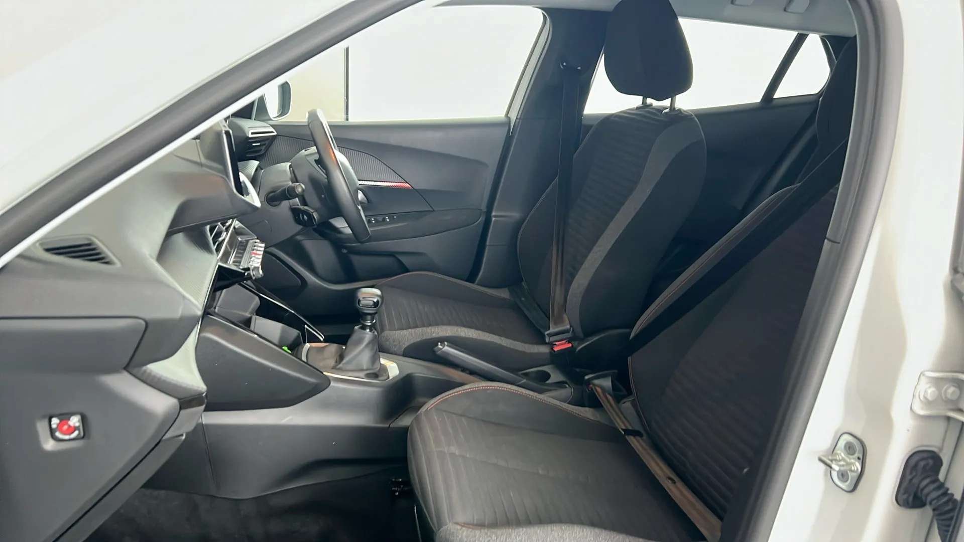 2022 PEUGEOT 2008 2022 PEUGEOT 2008
