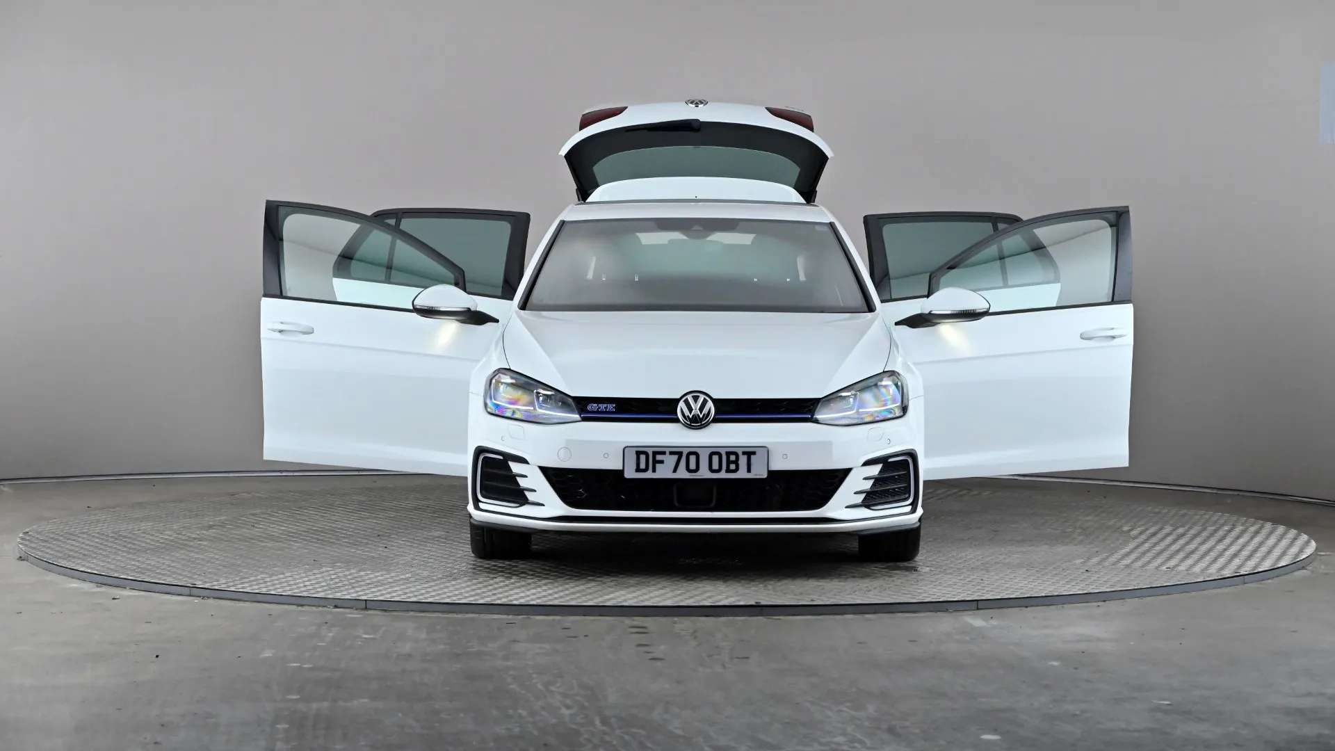 2020 VOLKSWAGEN GOLF 2020 VOLKSWAGEN GOLF
