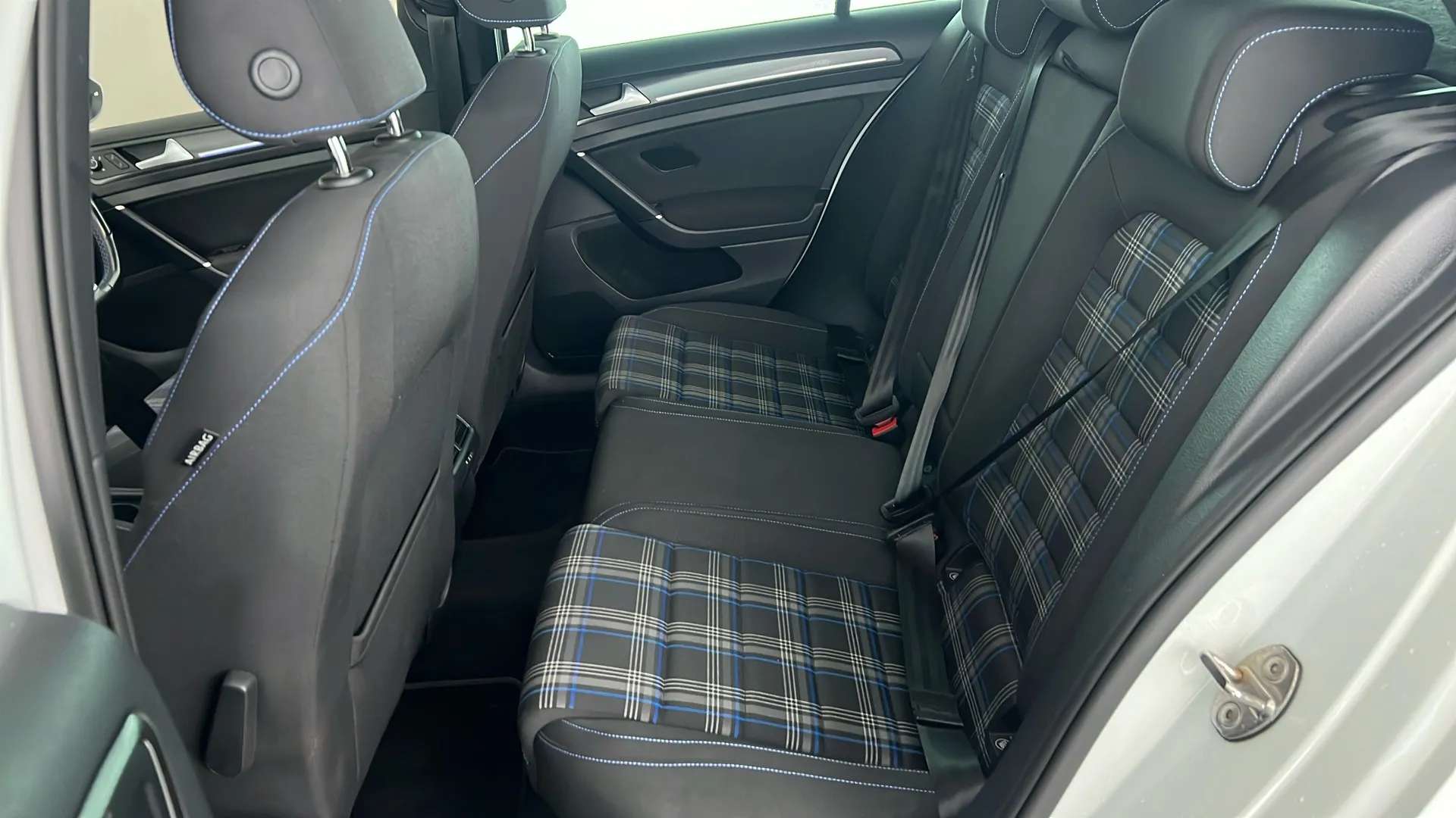 2020 VOLKSWAGEN GOLF 2020 VOLKSWAGEN GOLF