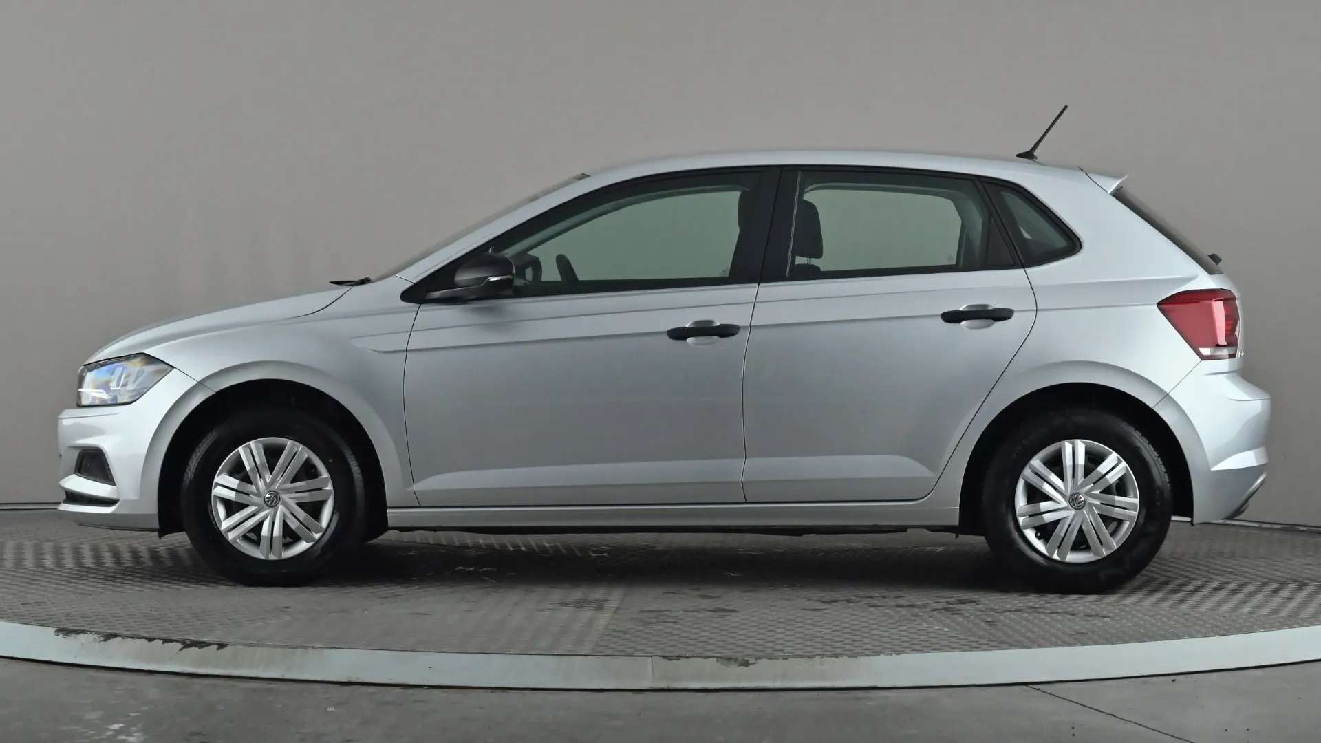 A 2018 VOLKSWAGEN POLO 1.0 S A 2018 VOLKSWAGEN POLO 1.0 S