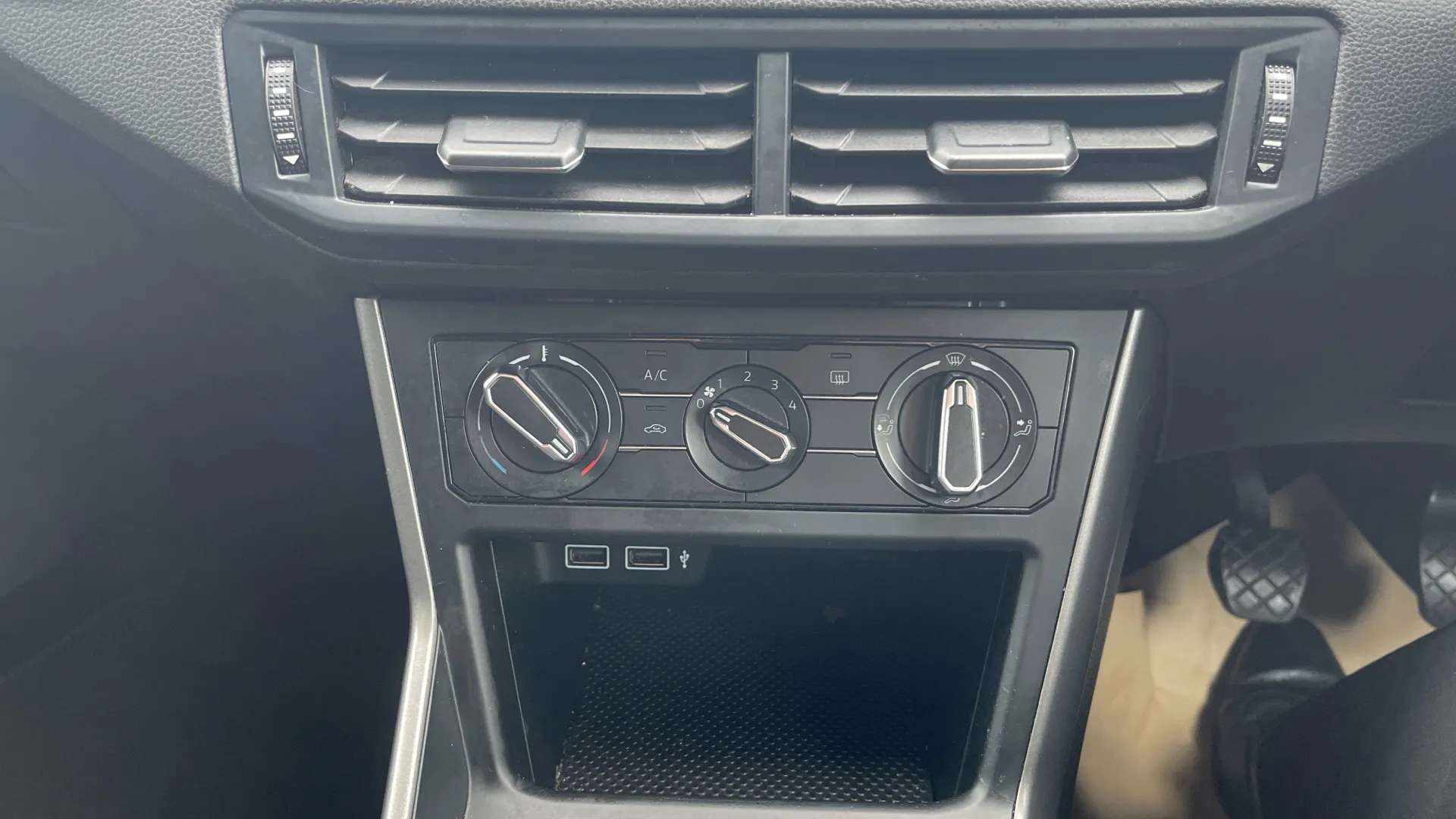 2018 VOLKSWAGEN POLO 2018 VOLKSWAGEN POLO