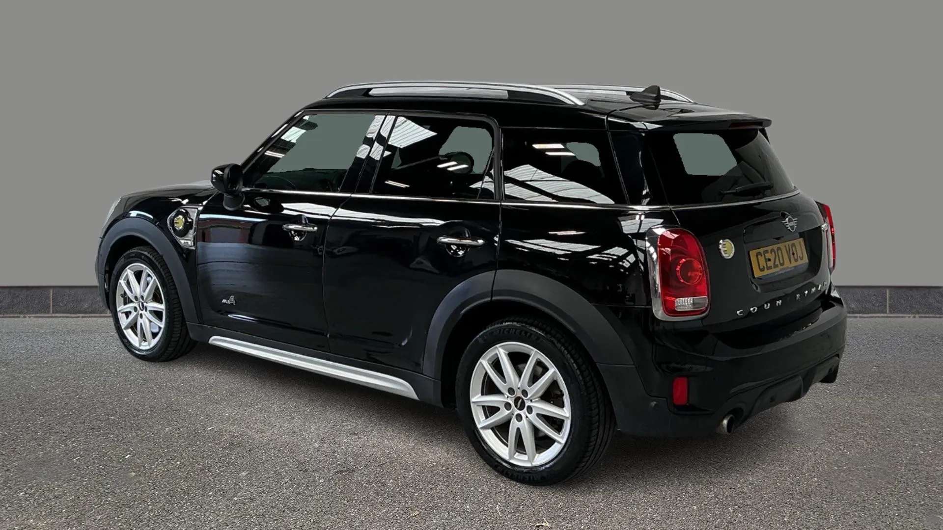 A 2020 MINI COUNTRYMAN 1.5 Cooper S E Sport ALL4 PHEV Auto A 2020 MINI COUNTRYMAN 1.5 Cooper S E Sport ALL4 PHEV Auto