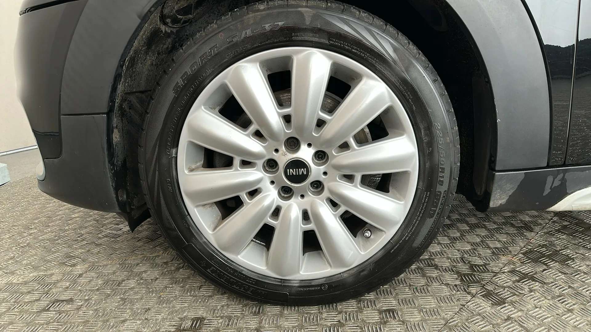 2017 MINI COUNTRYMAN 2017 MINI COUNTRYMAN