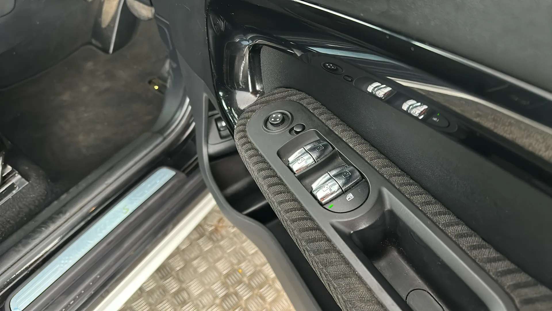 2017 MINI COUNTRYMAN 2017 MINI COUNTRYMAN