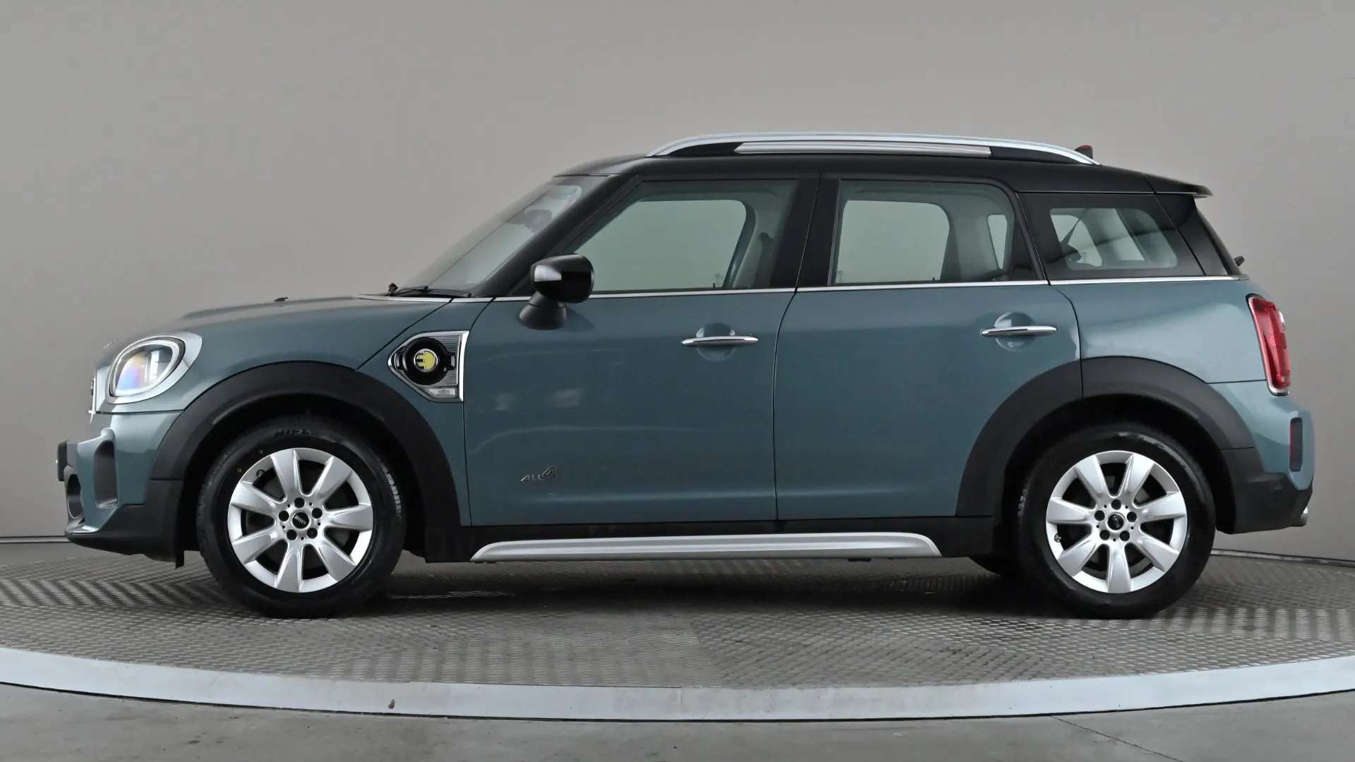 A 2022 MINI COUNTRYMAN 1.5 Cooper S E Classic ALL4 PHEV Auto A 2022 MINI COUNTRYMAN 1.5 Cooper S E Classic ALL4 PHEV Auto