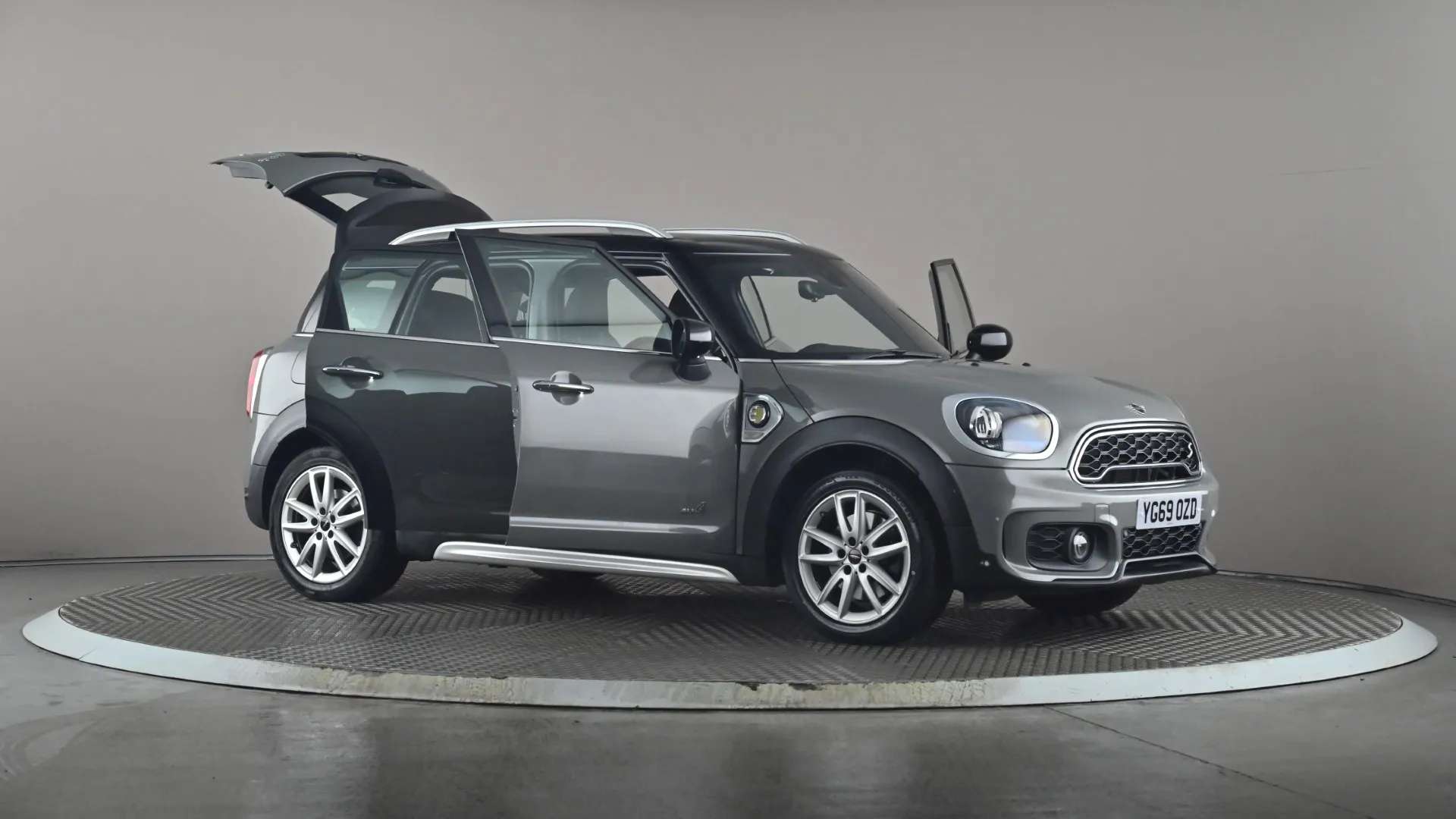 2019 MINI COUNTRYMAN 2019 MINI COUNTRYMAN