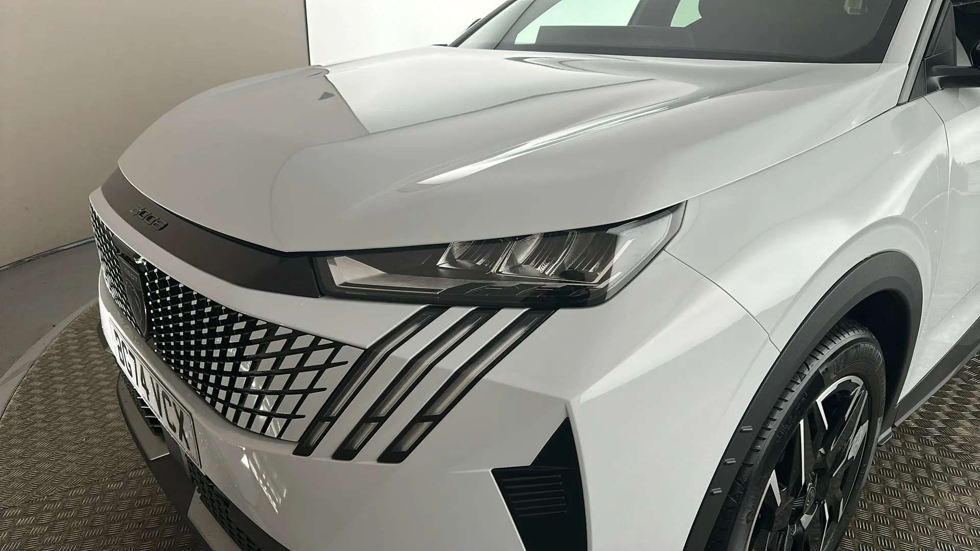 2024 PEUGEOT 3008 2024 PEUGEOT 3008