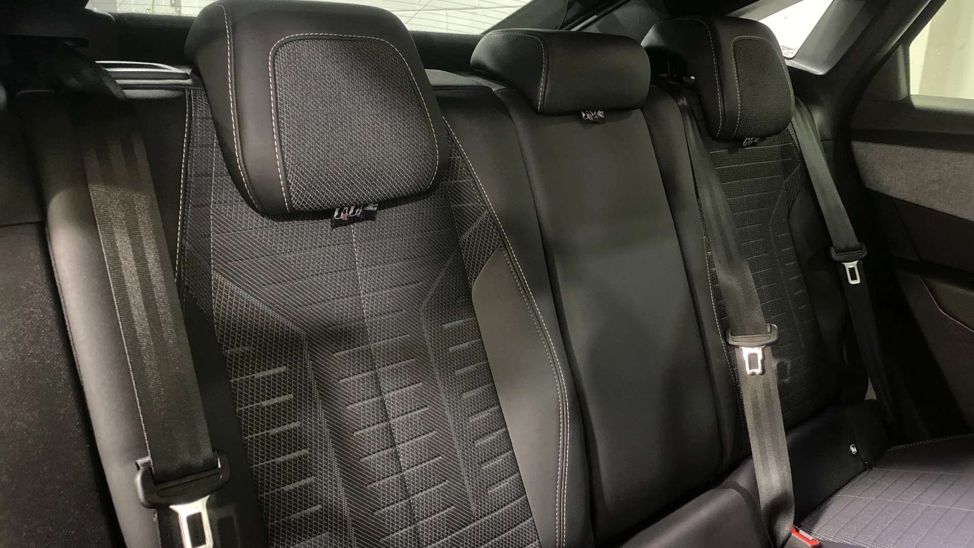 2024 PEUGEOT 3008 2024 PEUGEOT 3008