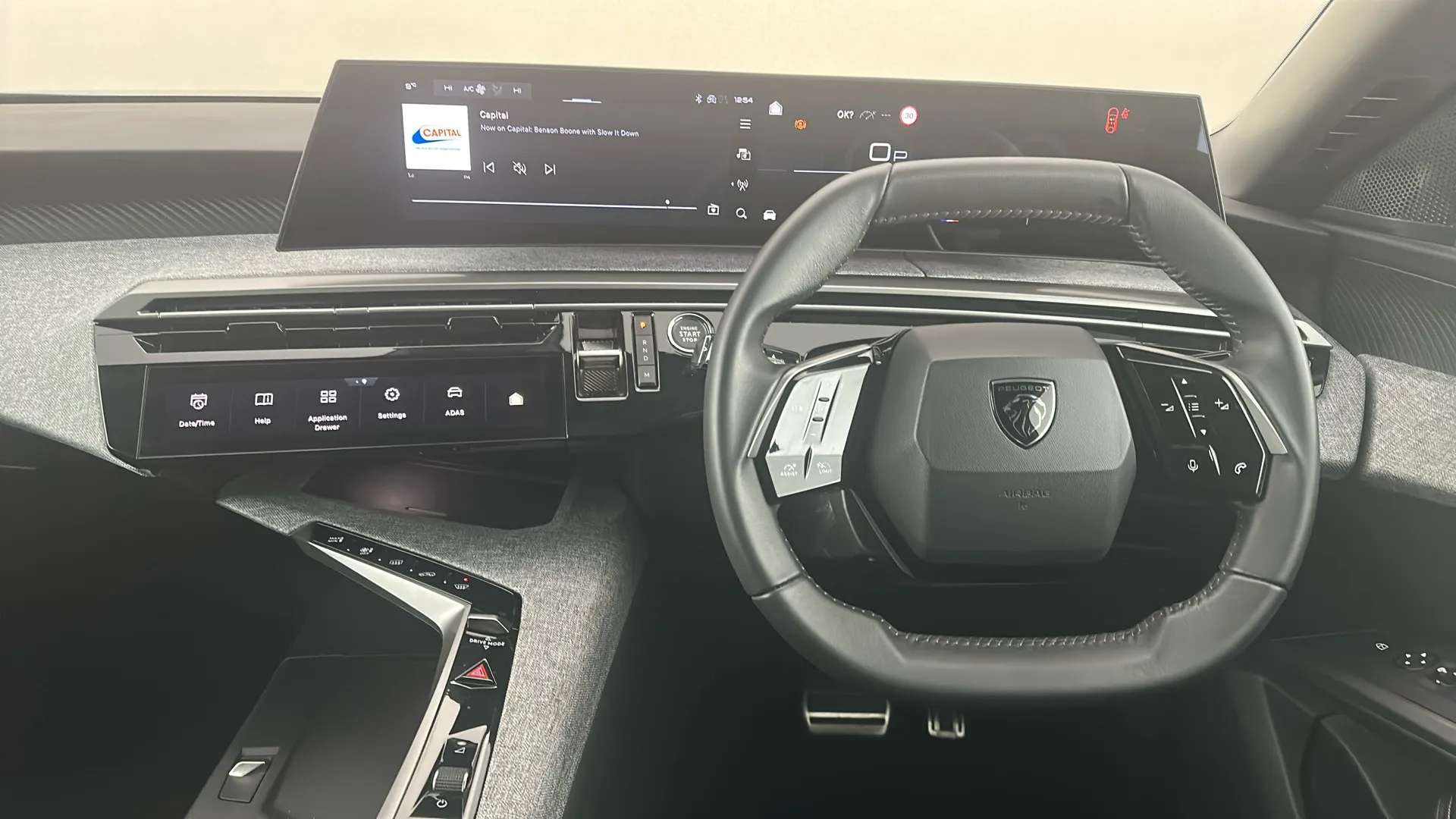 2024 PEUGEOT 3008 2024 PEUGEOT 3008