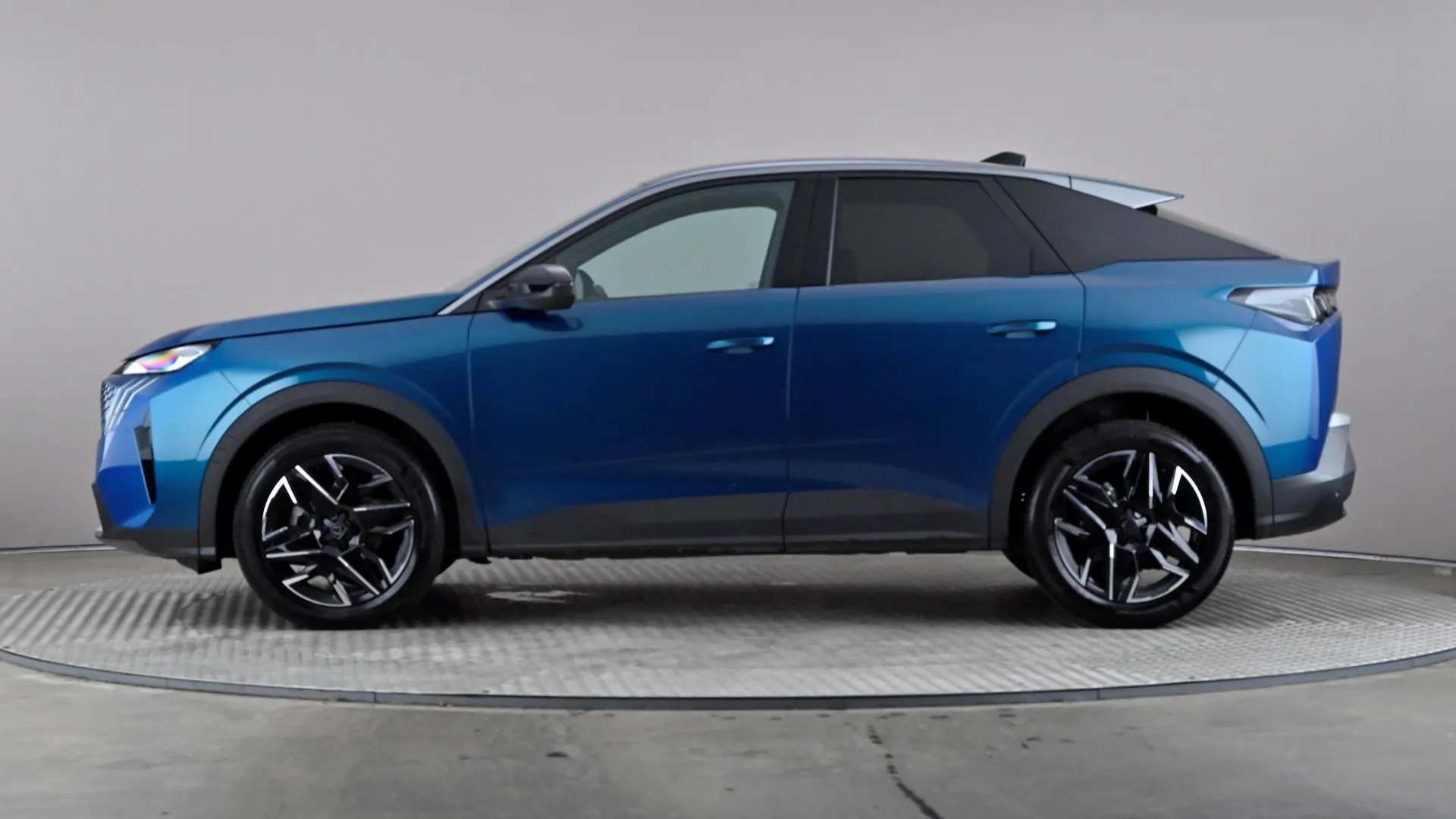 A 2025 PEUGEOT 3008 1.2 Hybrid 145 Allure e-DSC6 A 2025 PEUGEOT 3008 1.2 Hybrid 145 Allure e-DSC6