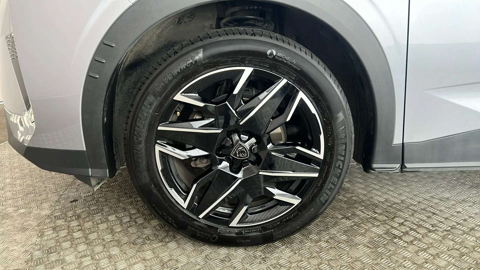 2025 PEUGEOT 3008 2025 PEUGEOT 3008