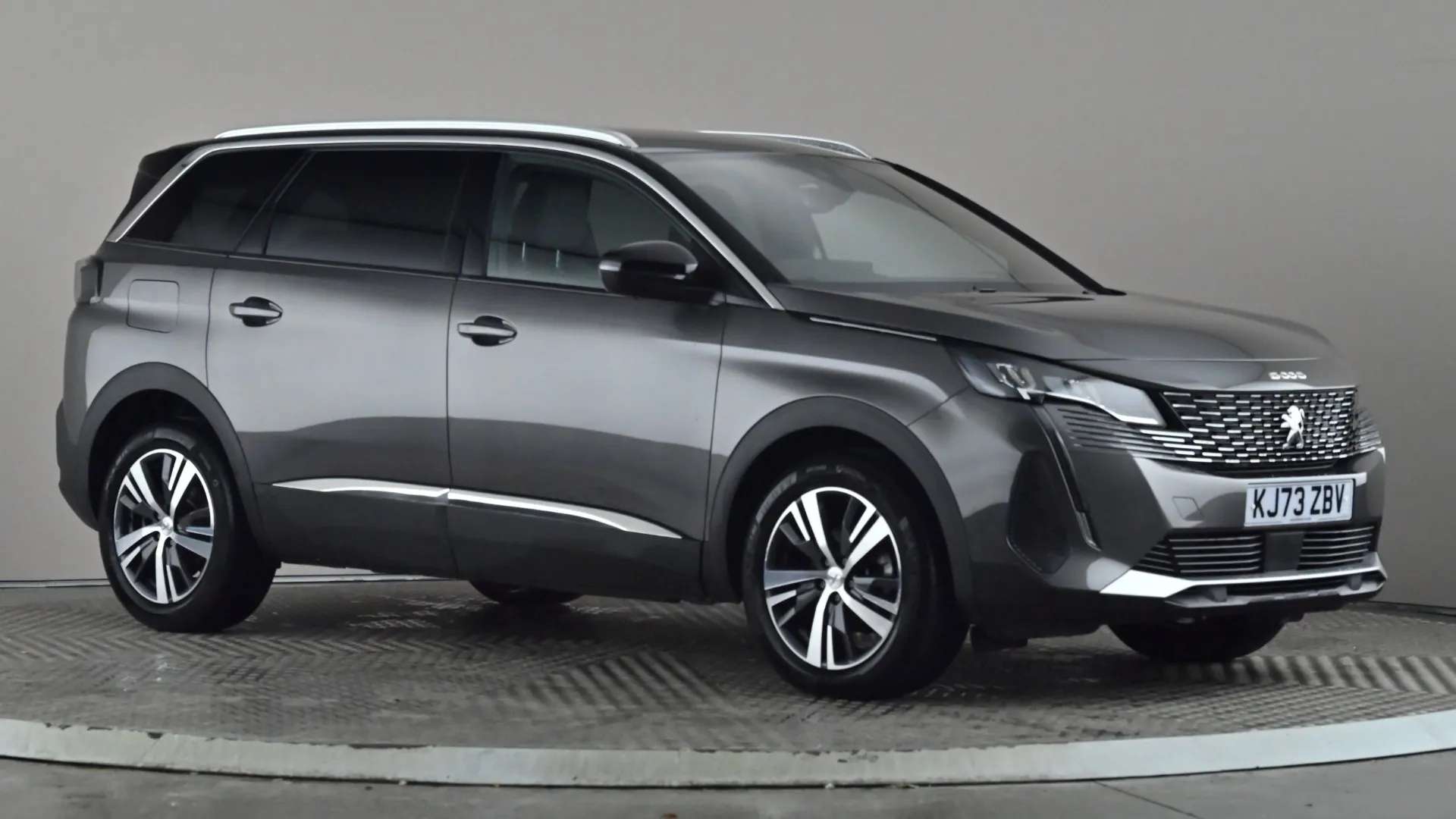 Check out this Peugeot 5008 2024 Hybrid Electric Automatic