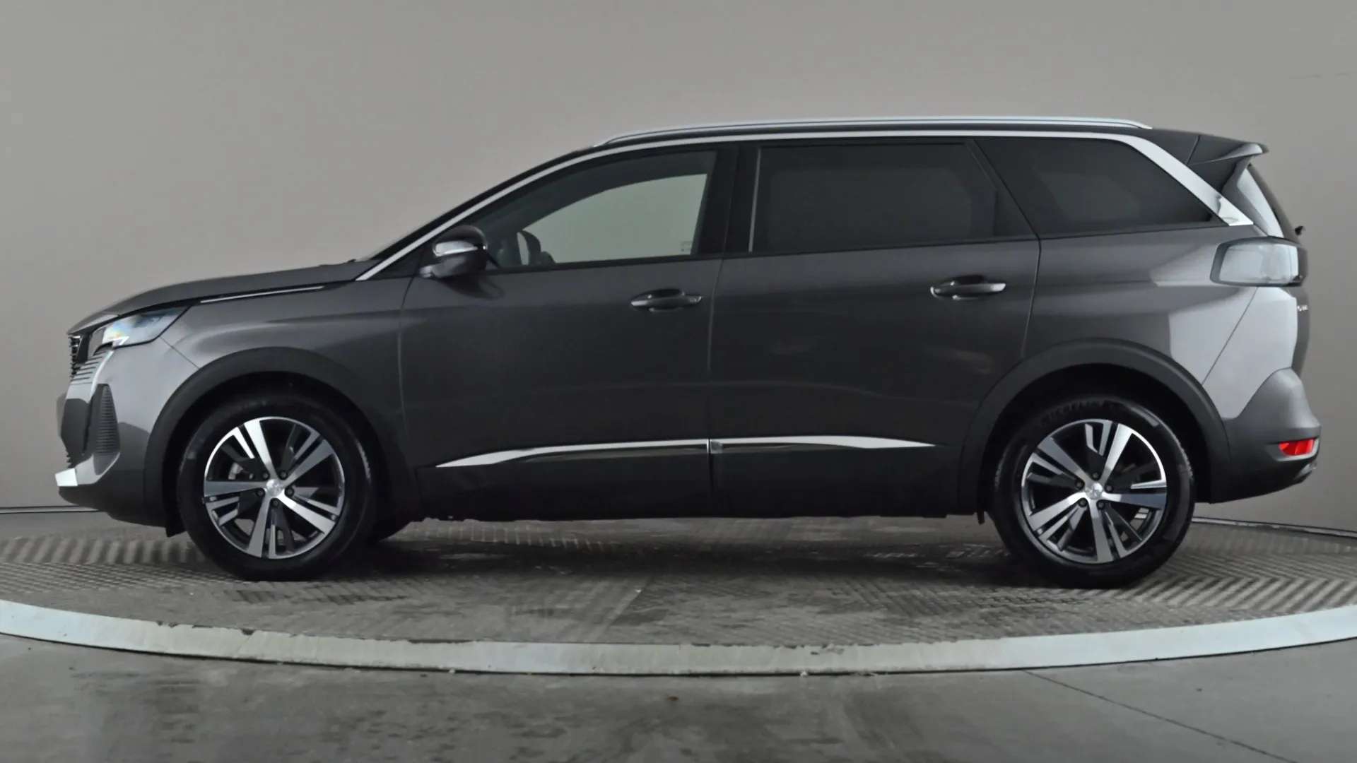 2024 PEUGEOT 5008 2024 PEUGEOT 5008