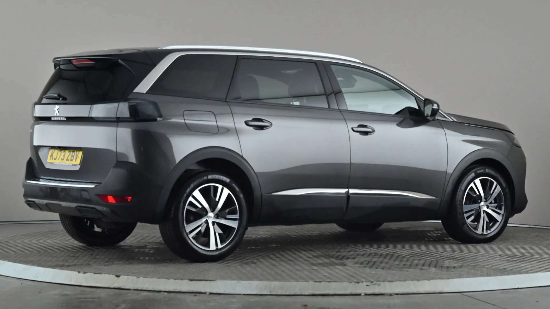 2024 PEUGEOT 5008 2024 PEUGEOT 5008