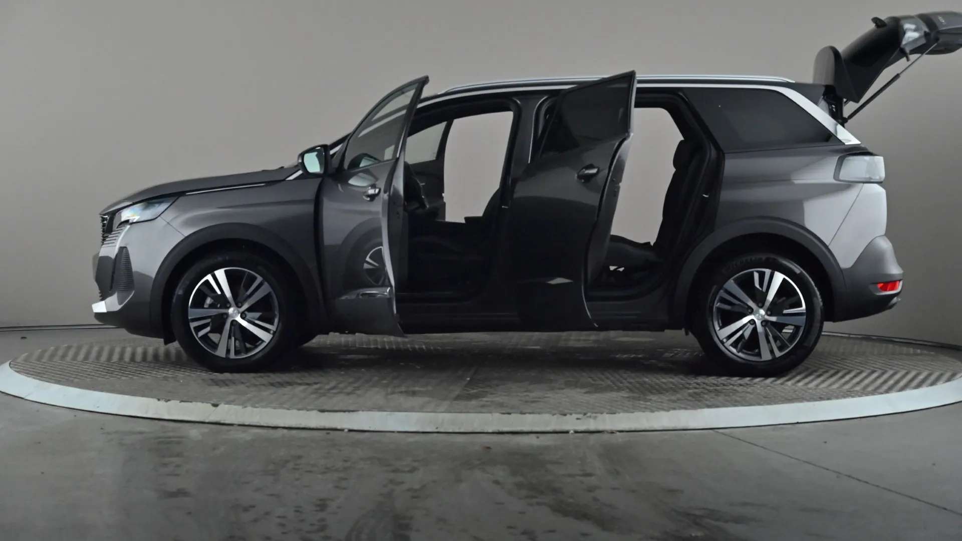 2024 PEUGEOT 5008 2024 PEUGEOT 5008