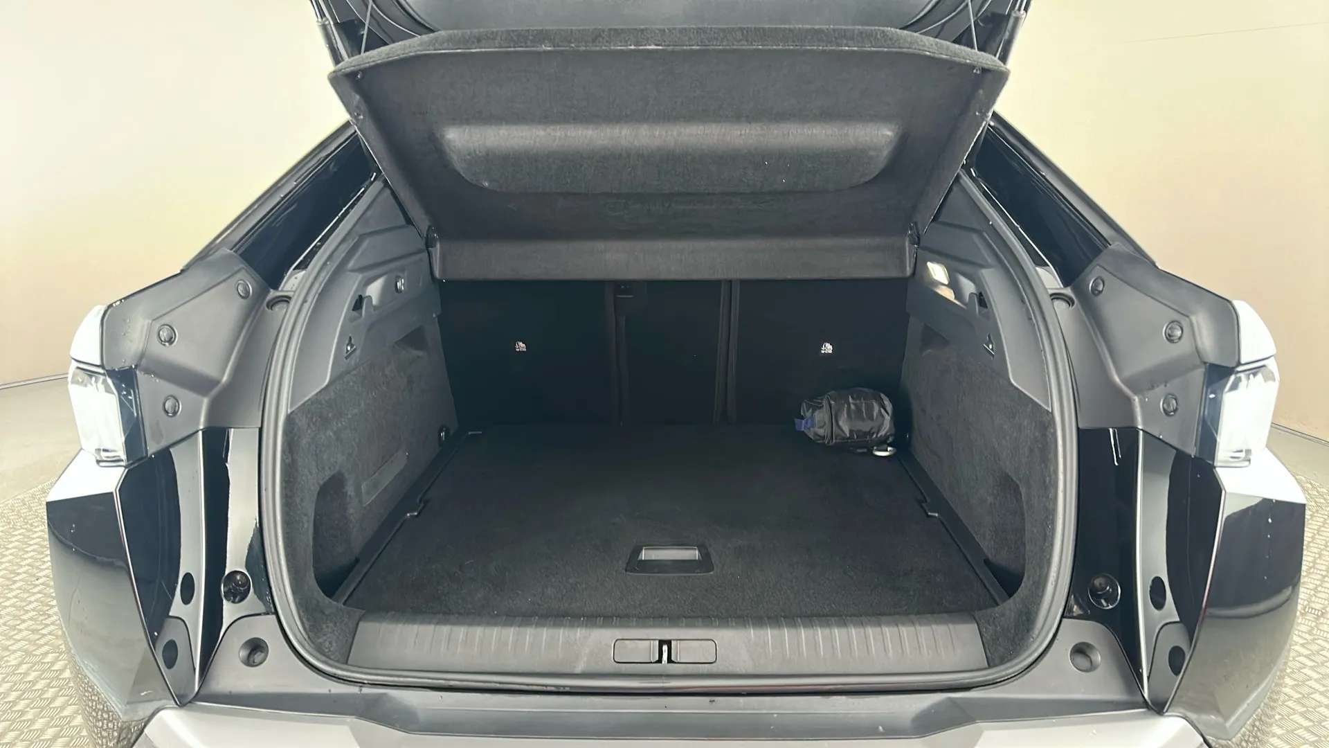 2024 PEUGEOT 3008 2024 PEUGEOT 3008