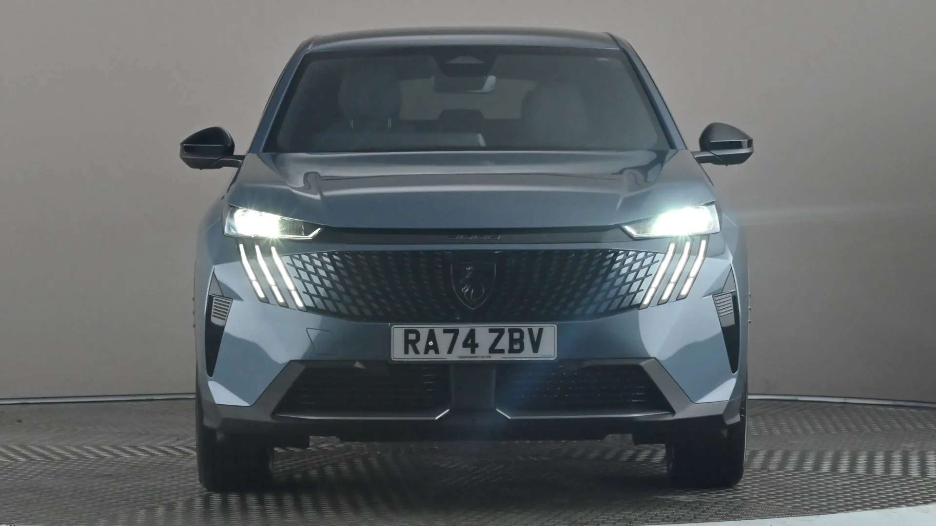 A 2025 PEUGEOT 3008 1.2 Hybrid 136 Allure e-DSC6 A 2025 PEUGEOT 3008 1.2 Hybrid 136 Allure e-DSC6