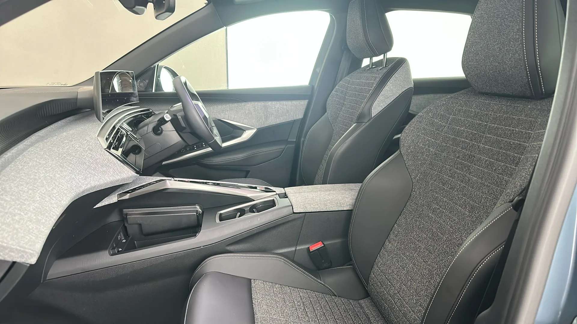 2025 PEUGEOT 3008 2025 PEUGEOT 3008