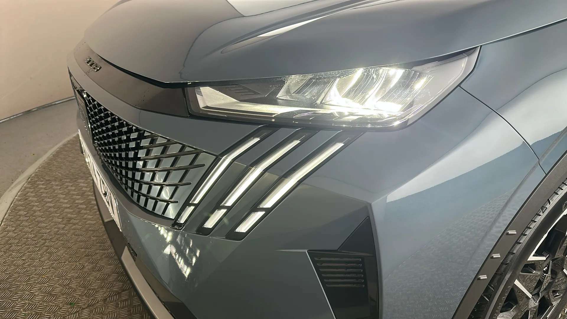 2025 PEUGEOT 3008 2025 PEUGEOT 3008