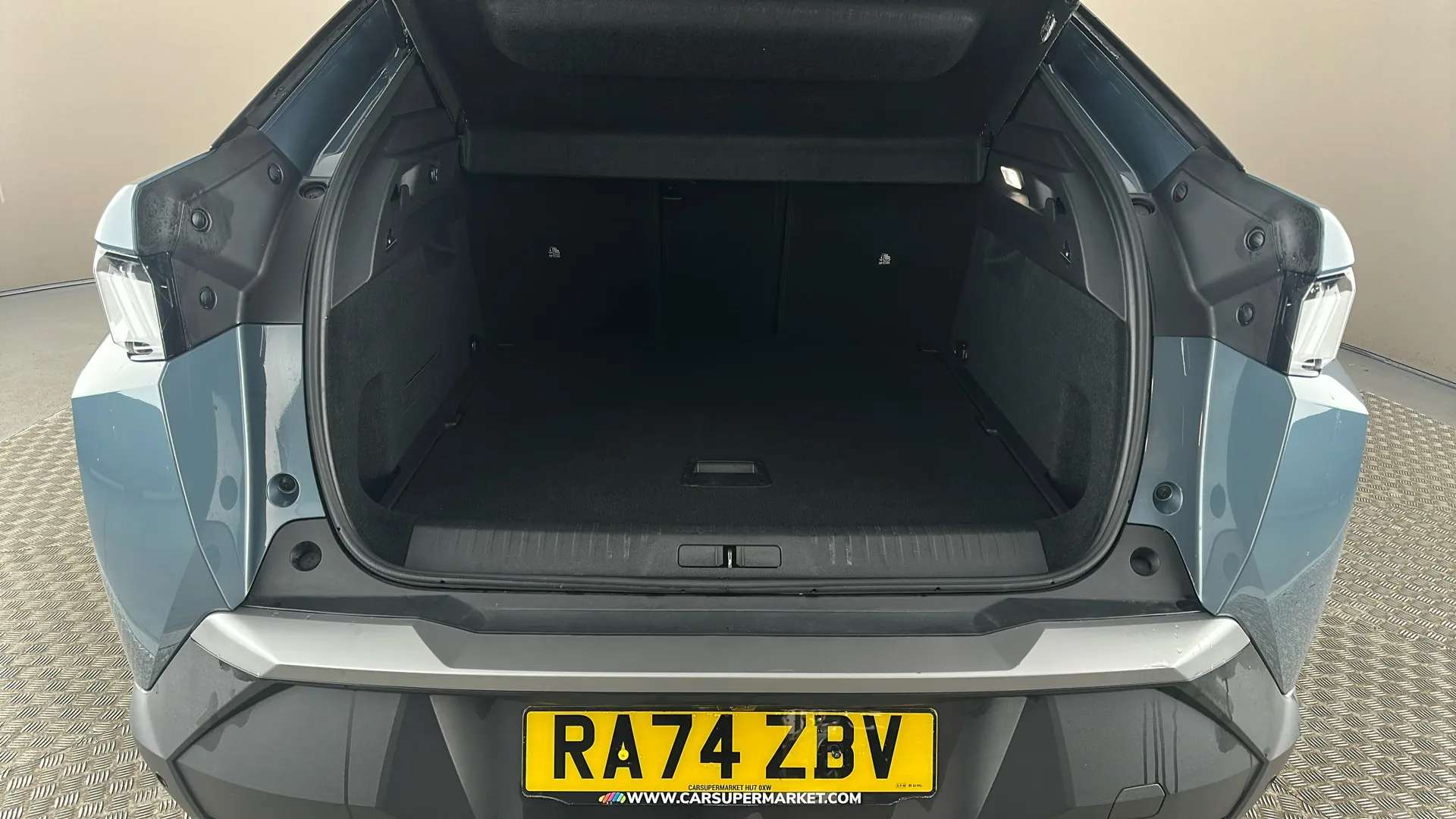 2025 PEUGEOT 3008 2025 PEUGEOT 3008