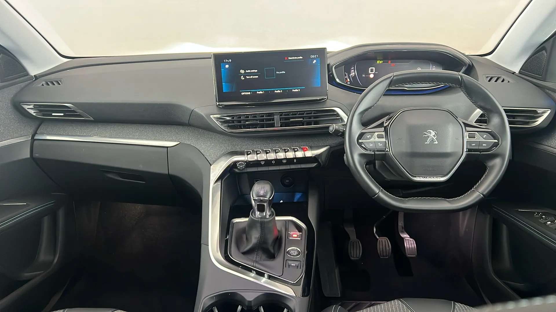 2022 PEUGEOT 3008 2022 PEUGEOT 3008