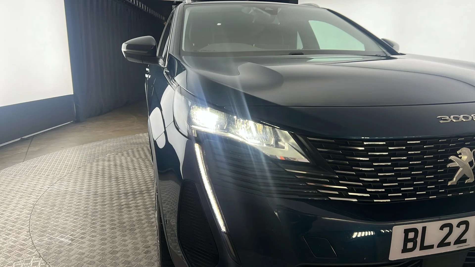 2022 PEUGEOT 3008 2022 PEUGEOT 3008