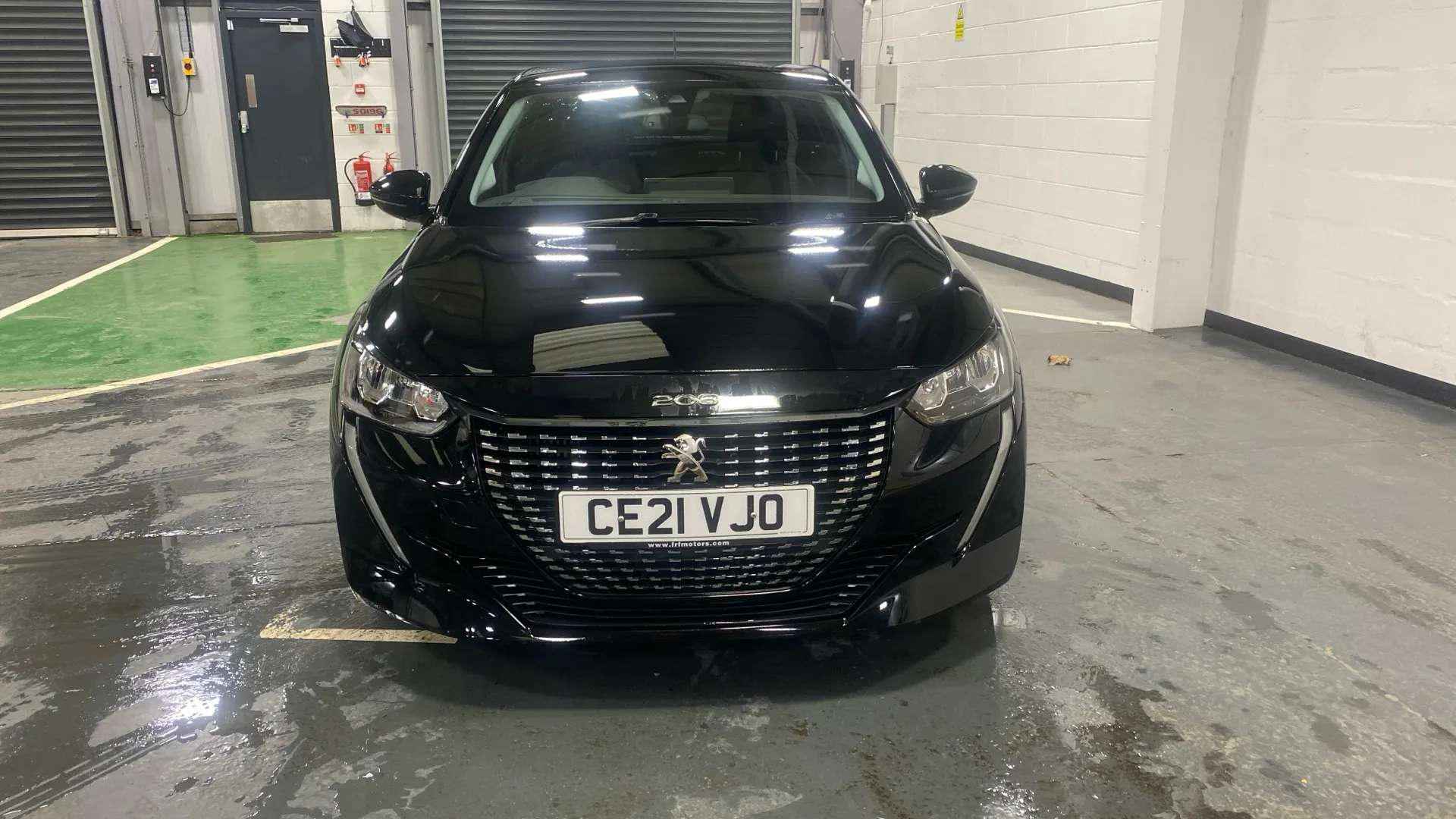 A 2021 PEUGEOT 208 1.2 PureTech 100 Allure Premium A 2021 PEUGEOT 208 1.2 PureTech 100 Allure Premium