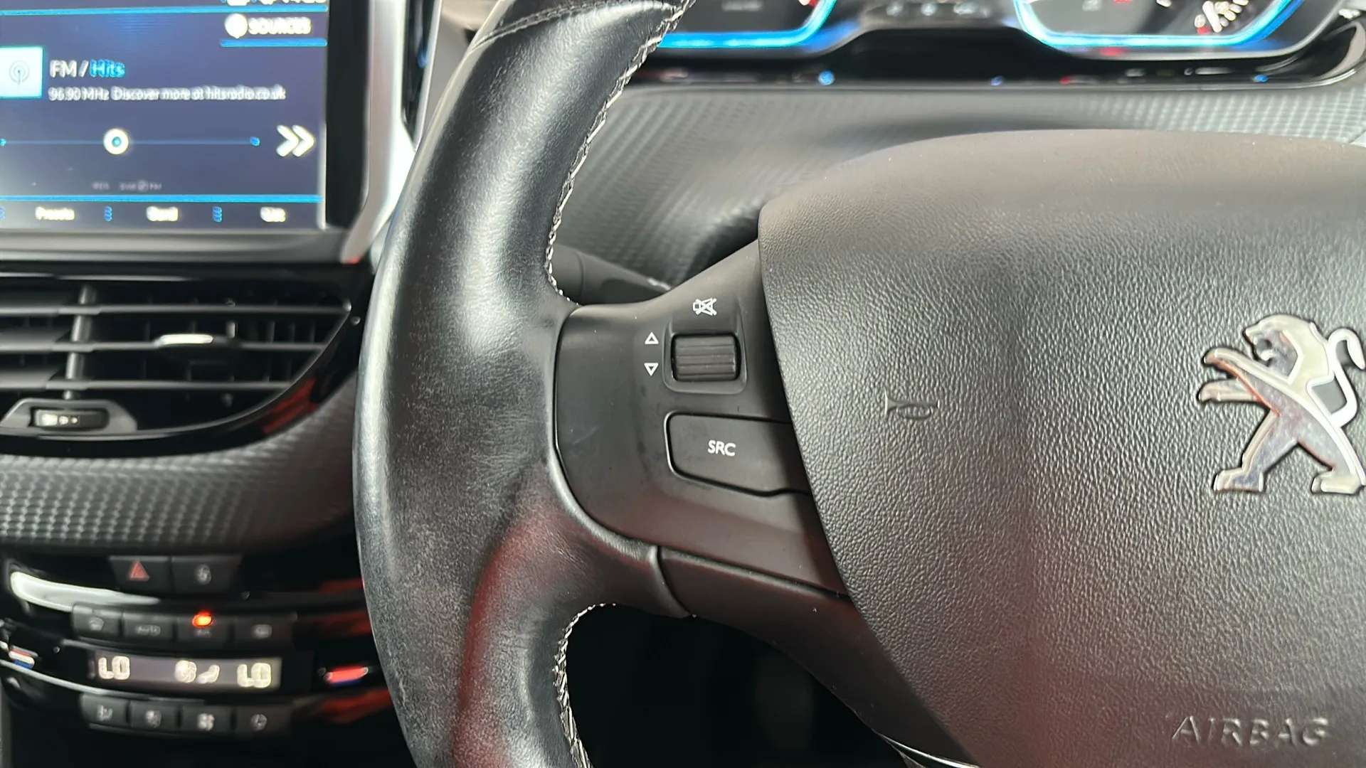 2018 PEUGEOT 2008 2018 PEUGEOT 2008